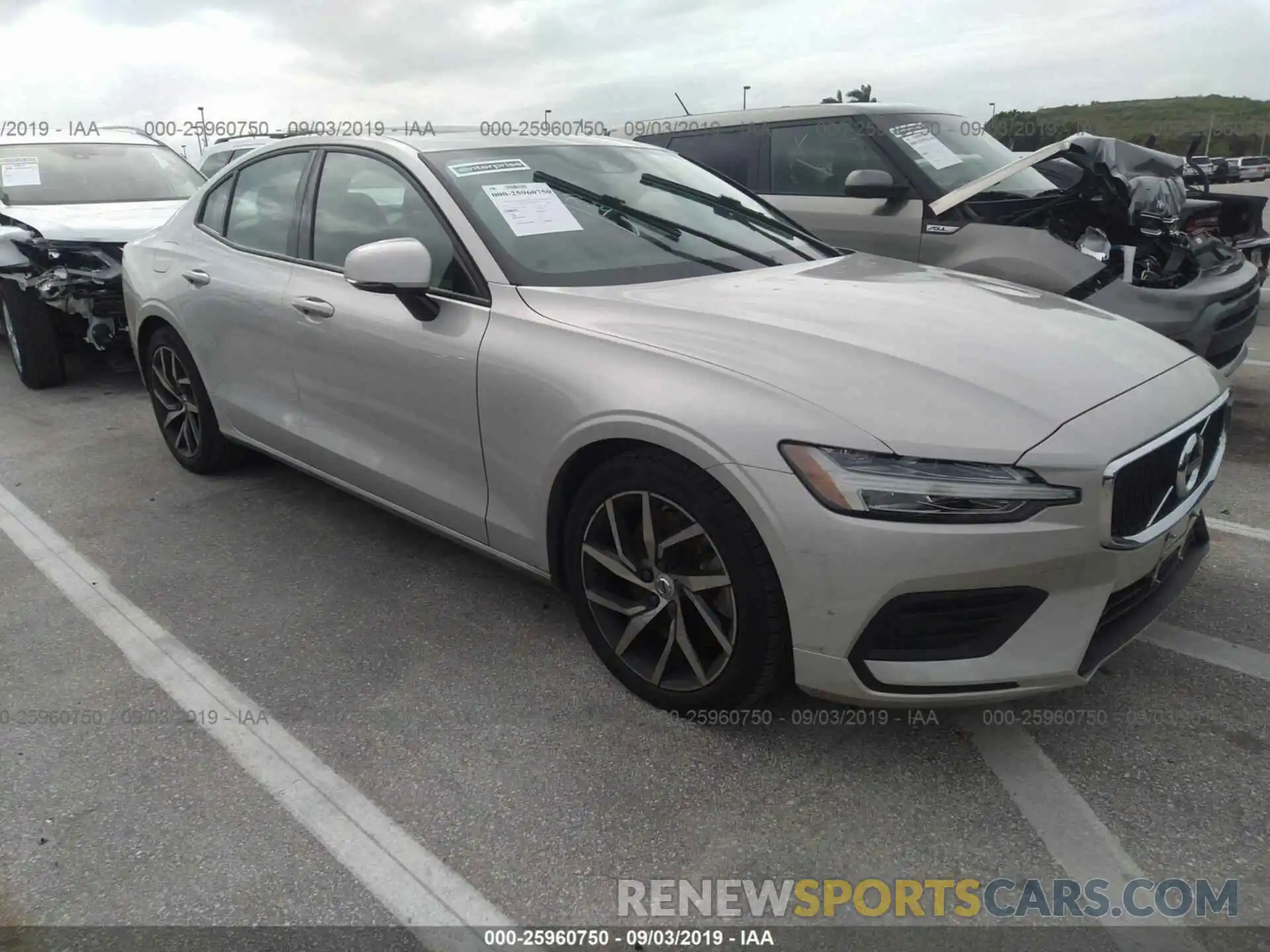 1 Photograph of a damaged car 7JRA22TK0KG006626 VOLVO S60 2019