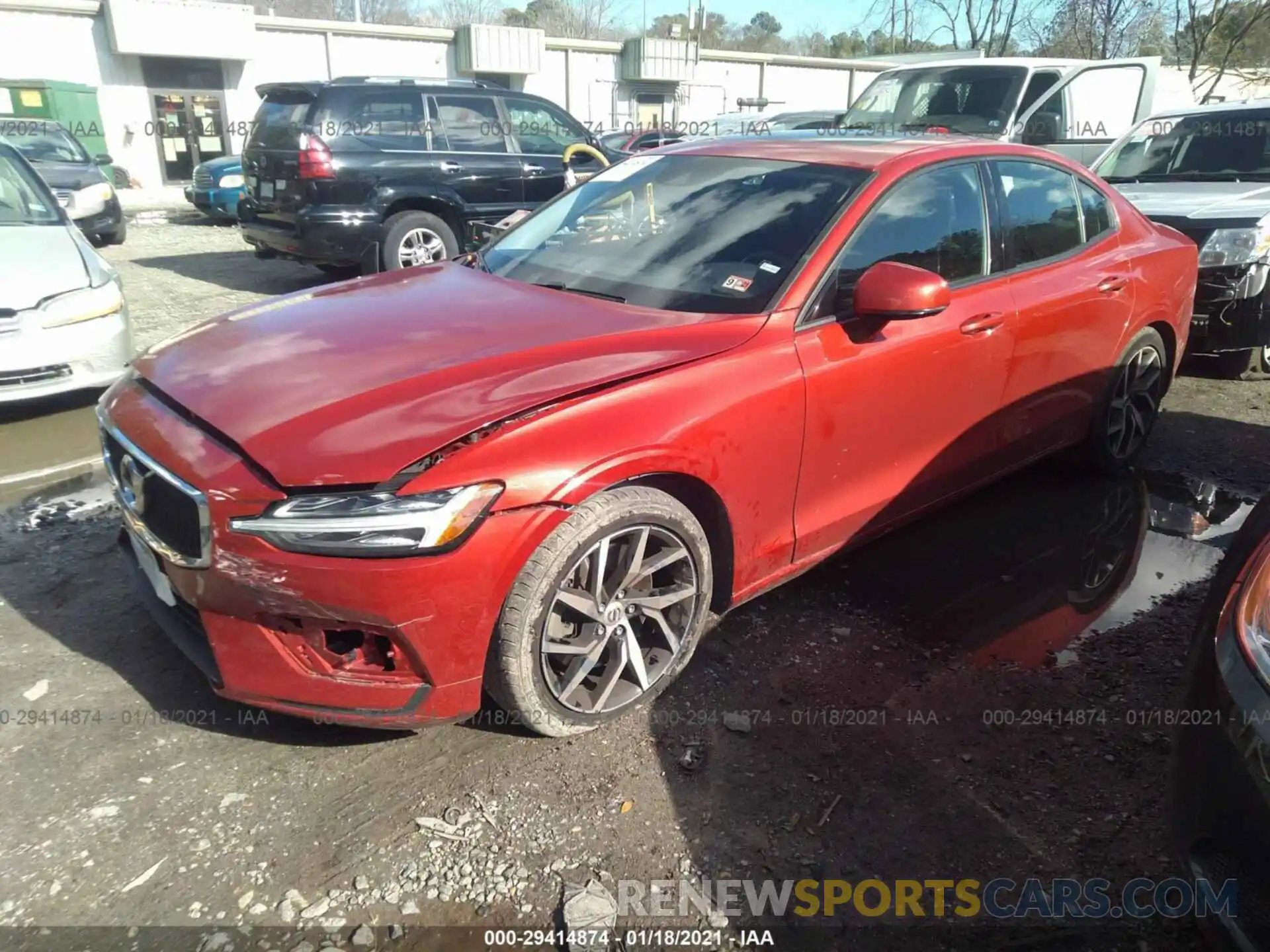 2 Photograph of a damaged car 7JRA22TK2KG014680 VOLVO S60 2019