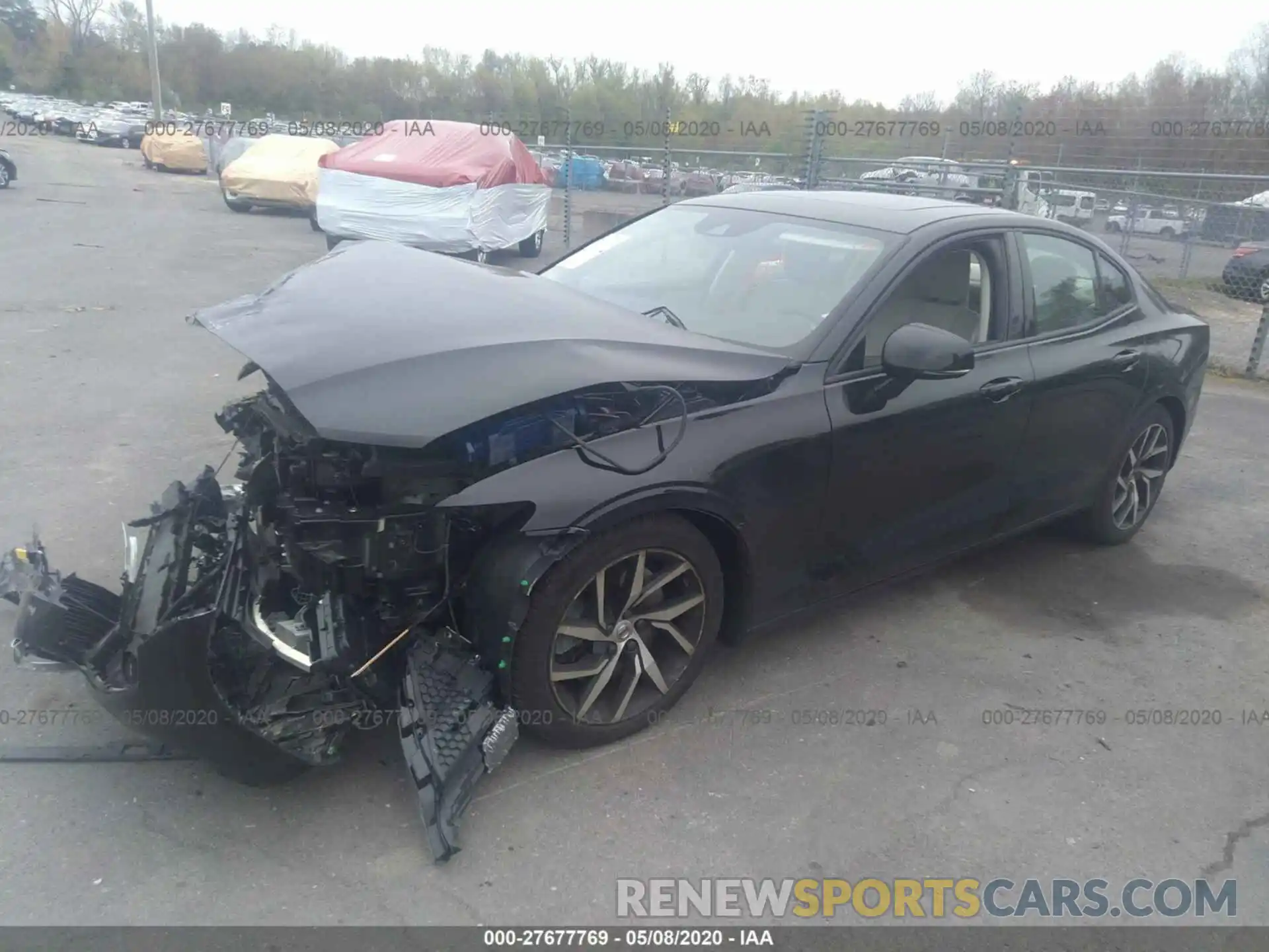 2 Photograph of a damaged car 7JRA22TK3KG009018 VOLVO S60 2019