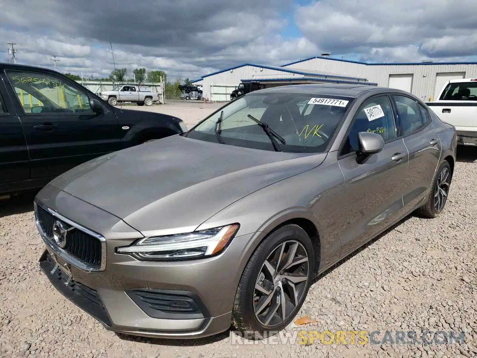 2 Photograph of a damaged car 7JRA22TK3KG011299 VOLVO S60 2019