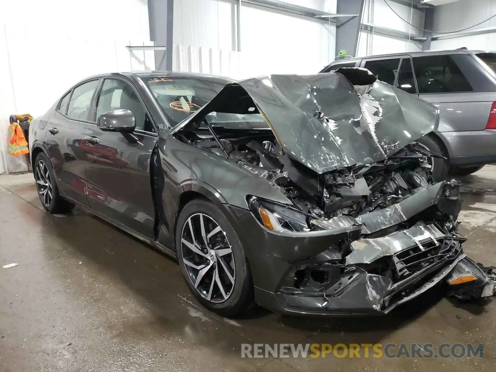 1 Photograph of a damaged car 7JRA22TK5KG011692 VOLVO S60 2019