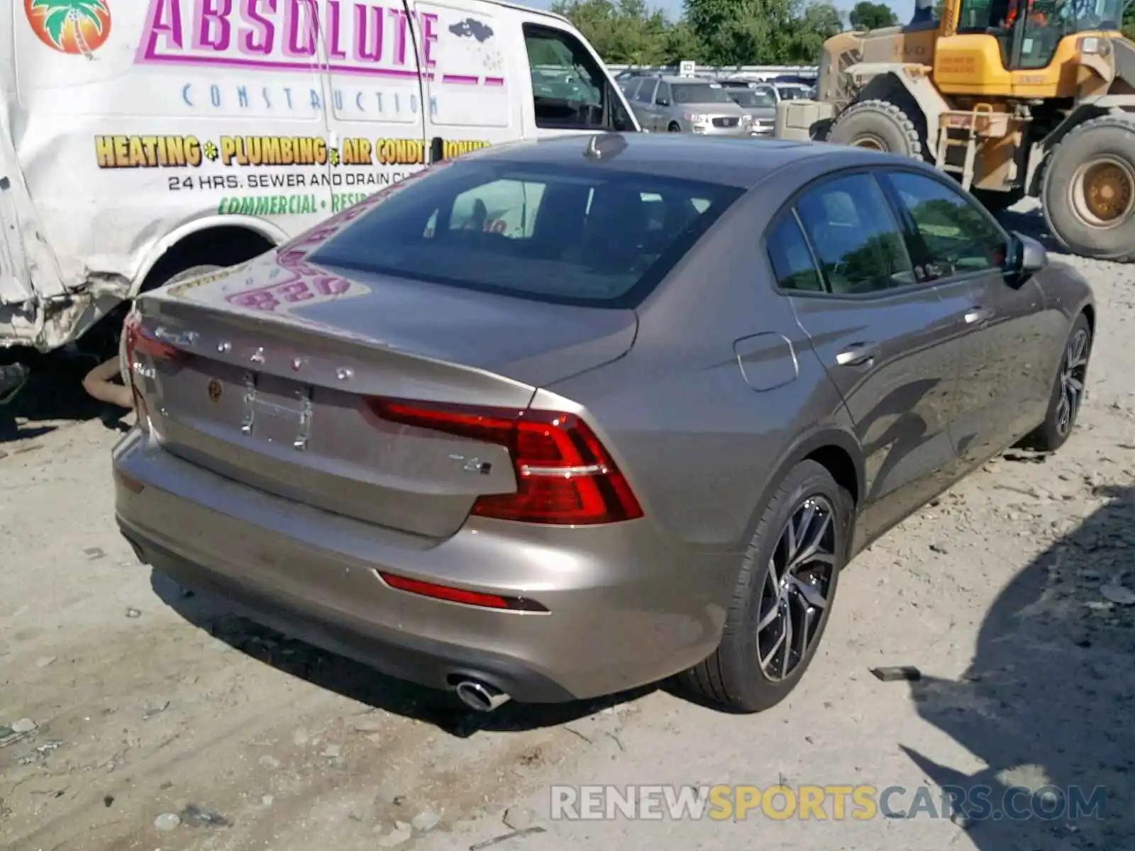 4 Фотография поврежденного автомобиля 7JRA22TK6KG005173 VOLVO S60 2019