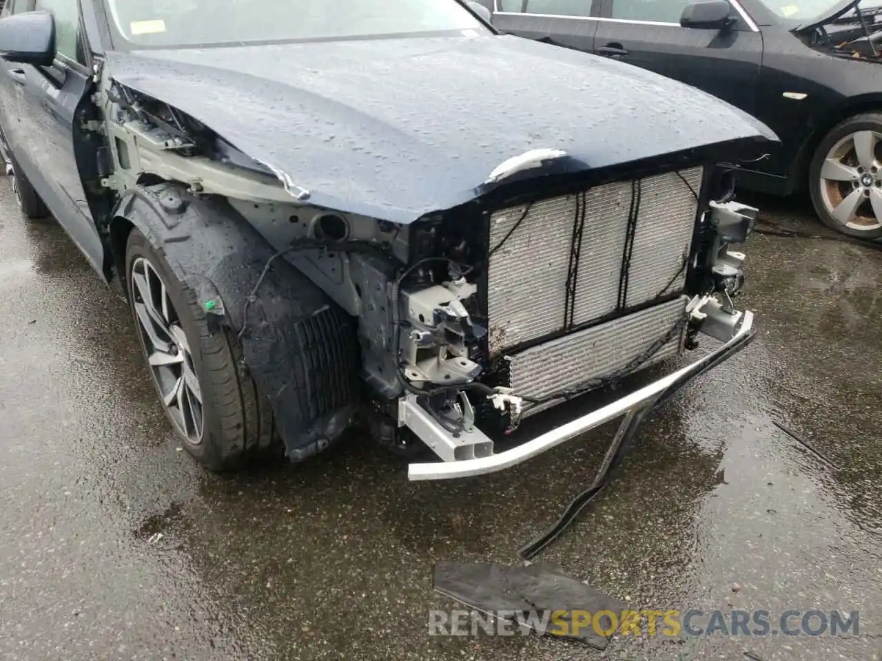 9 Photograph of a damaged car 7JRA22TK6KG006730 VOLVO S60 2019