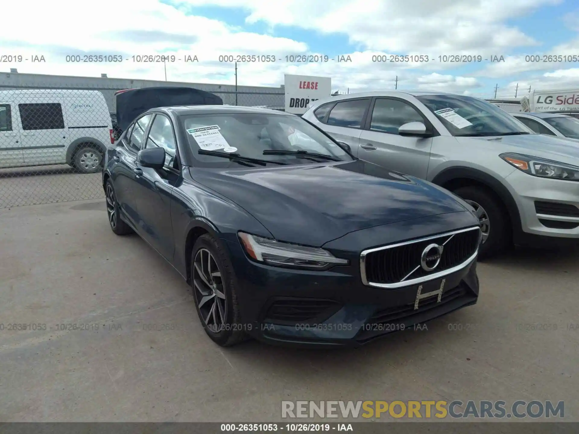 1 Photograph of a damaged car 7JRA22TK7KG014996 VOLVO S60 2019