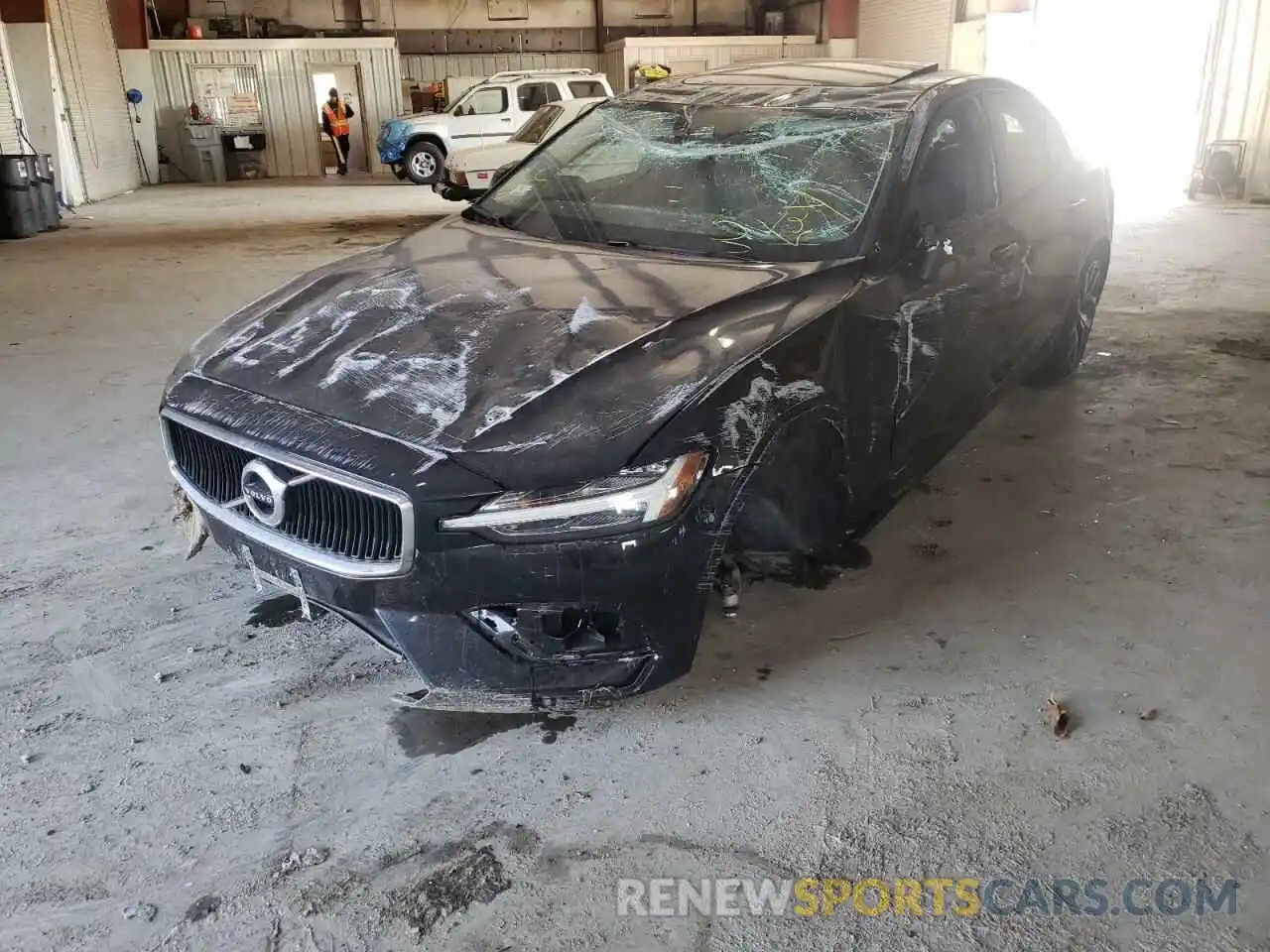 9 Photograph of a damaged car 7JRA22TK7KG016702 VOLVO S60 2019