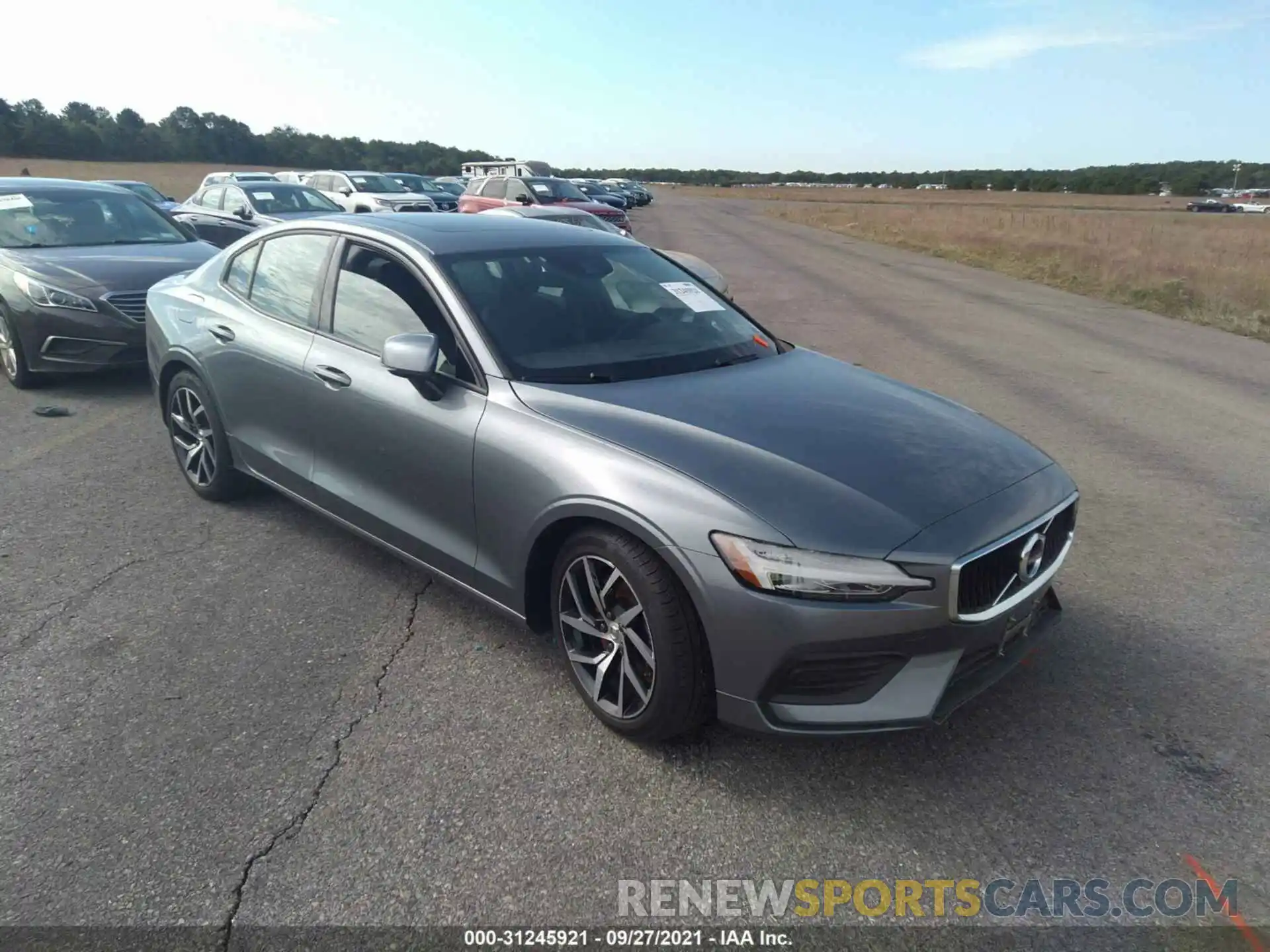 1 Photograph of a damaged car 7JRA22TK8KG009886 VOLVO S60 2019