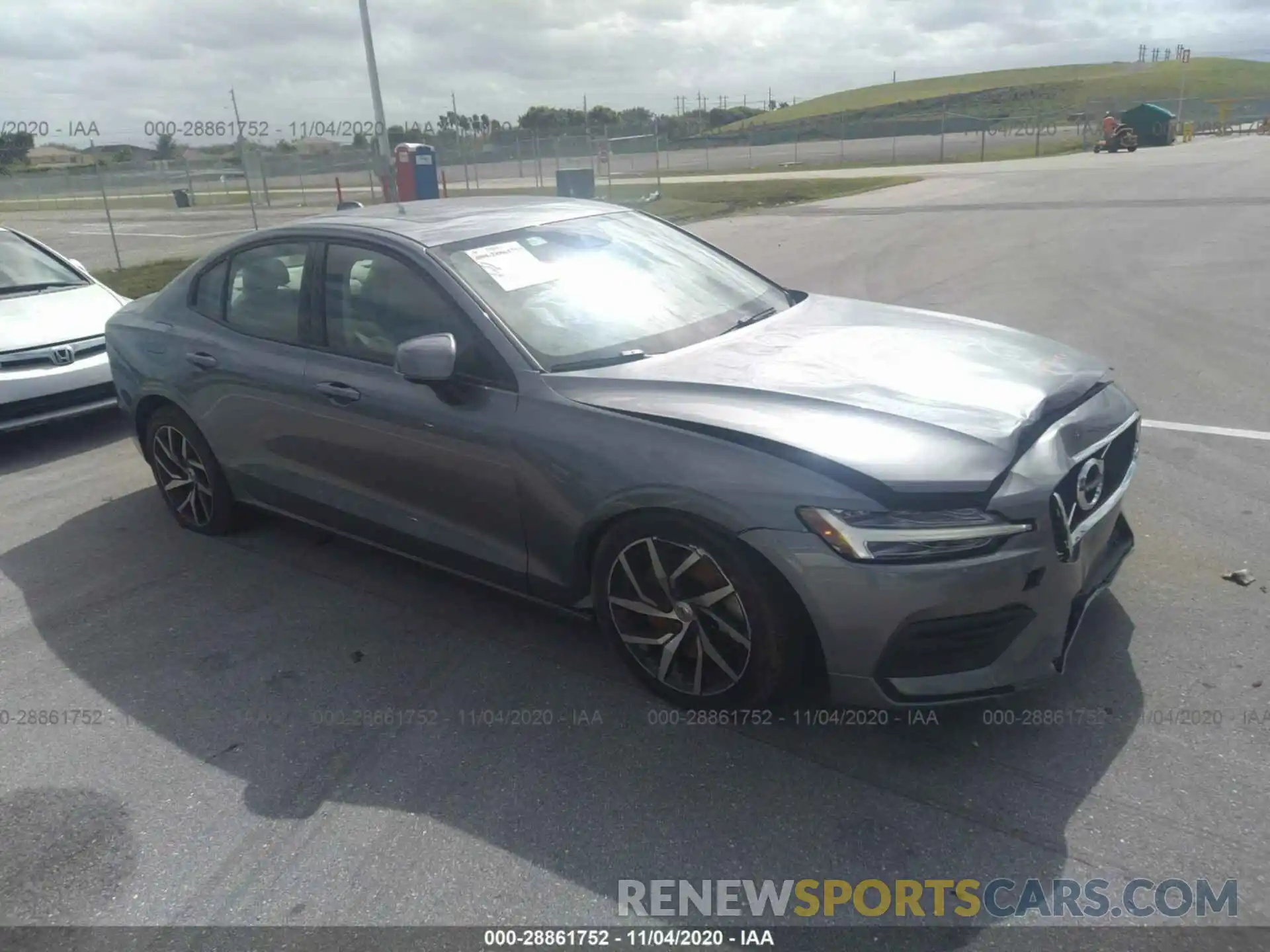 1 Photograph of a damaged car 7JRA22TK9KG002042 VOLVO S60 2019