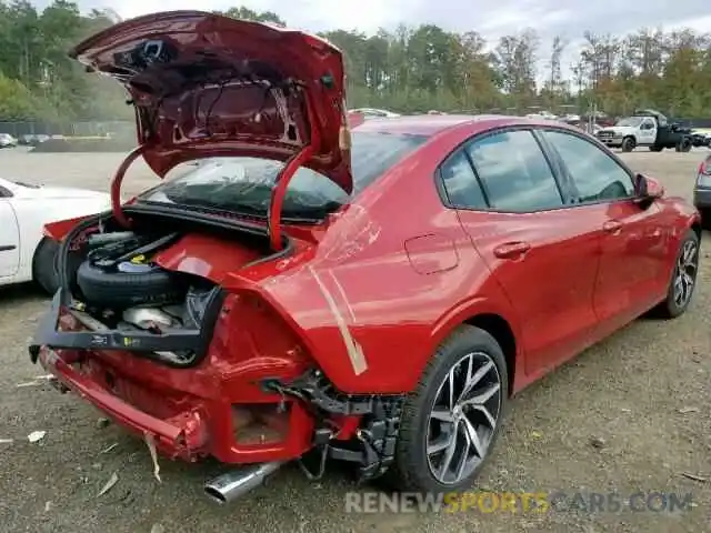 4 Photograph of a damaged car 7JRA22TK9KG003532 VOLVO S60 2019