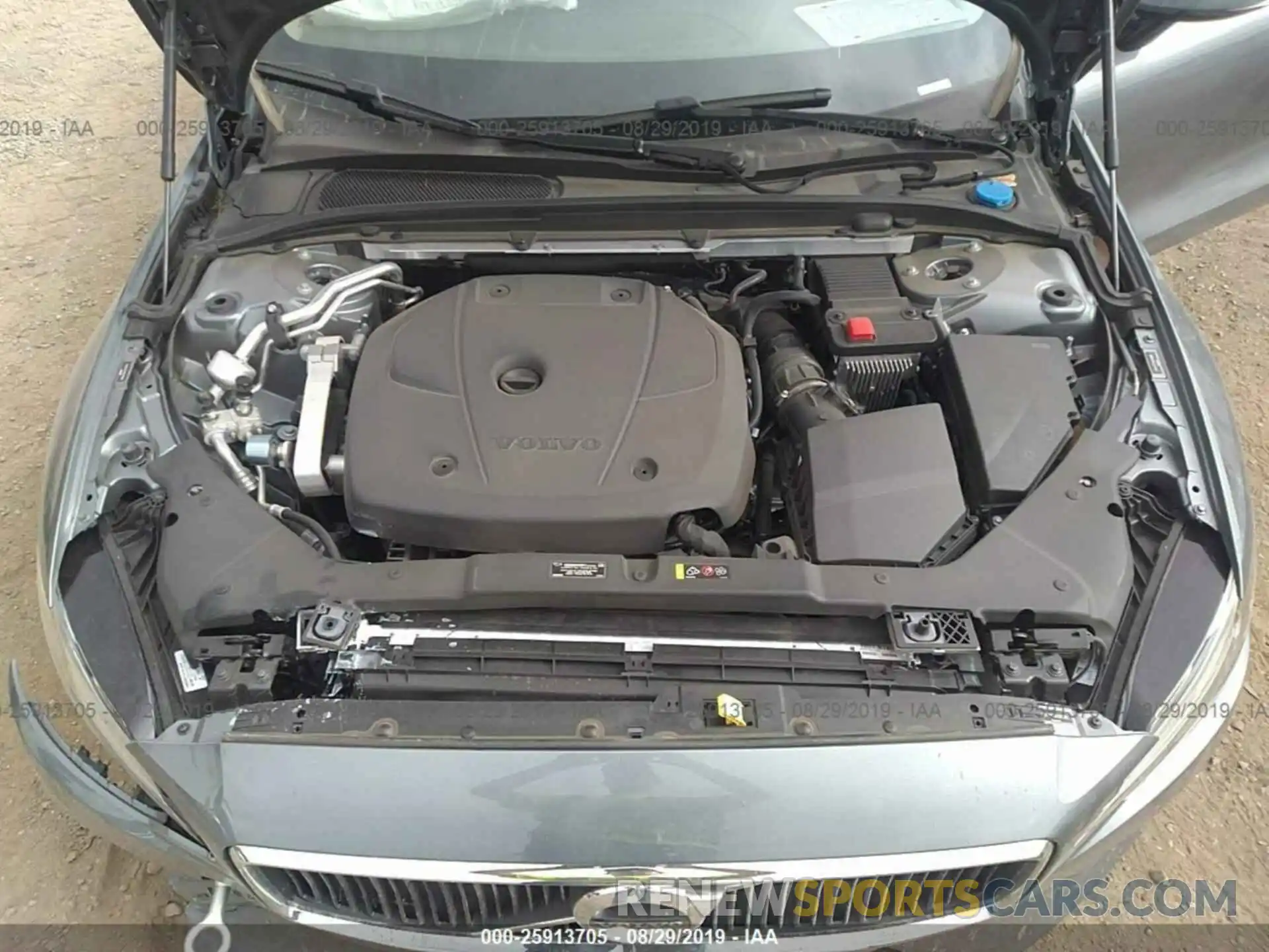 10 Фотография поврежденного автомобиля 7JRA22TK9KG010660 VOLVO S60 2019