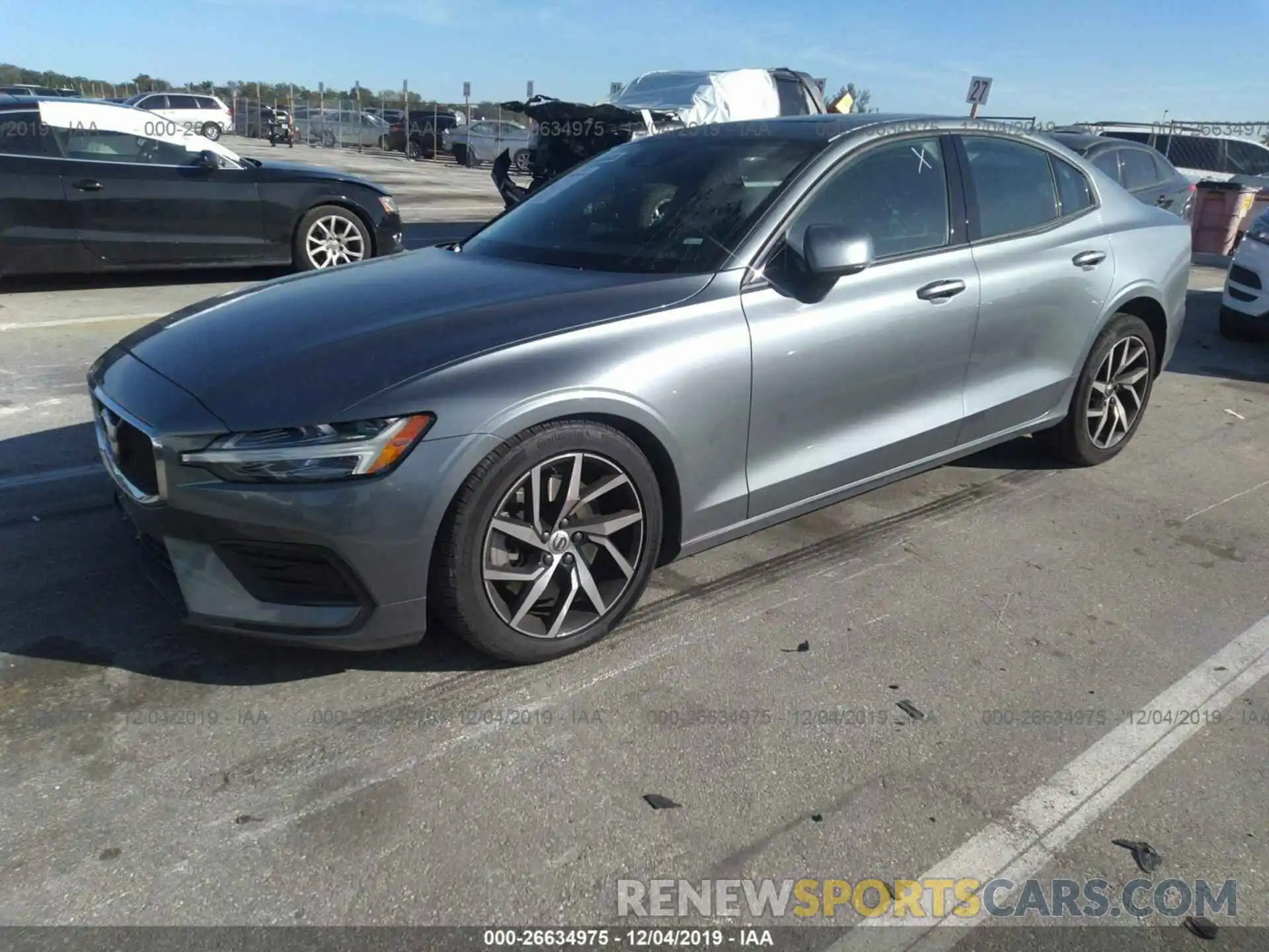 2 Photograph of a damaged car 7JRA22TKXKG010344 VOLVO S60 2019