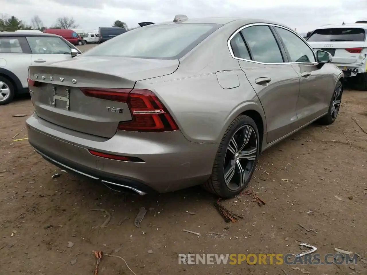 4 Фотография поврежденного автомобиля 7JRA22TL0KG005288 VOLVO S60 2019