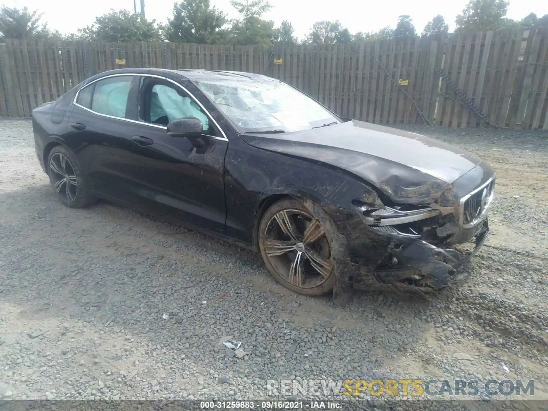 1 Photograph of a damaged car 7JRA22TL2KG002814 VOLVO S60 2019