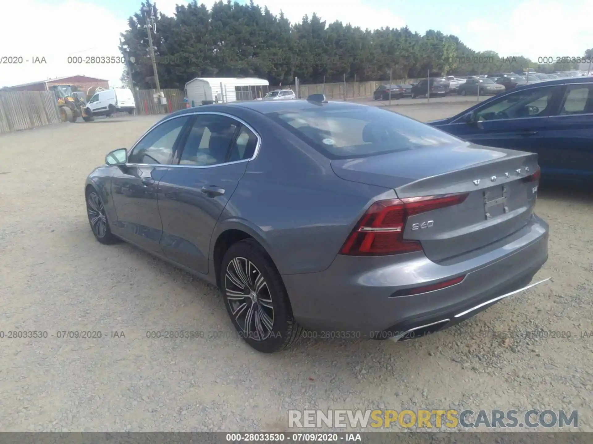 3 Photograph of a damaged car 7JRA22TL4KG004063 VOLVO S60 2019