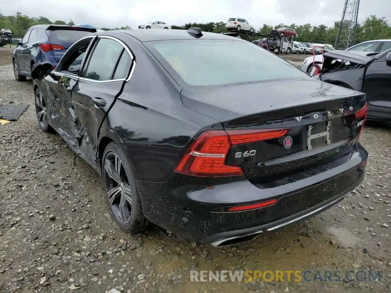 3 Photograph of a damaged car 7JRA22TL6KG001794 VOLVO S60 2019