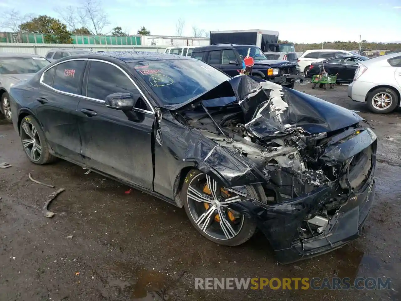 1 Photograph of a damaged car 7JRA22TL6KG012407 VOLVO S60 2019