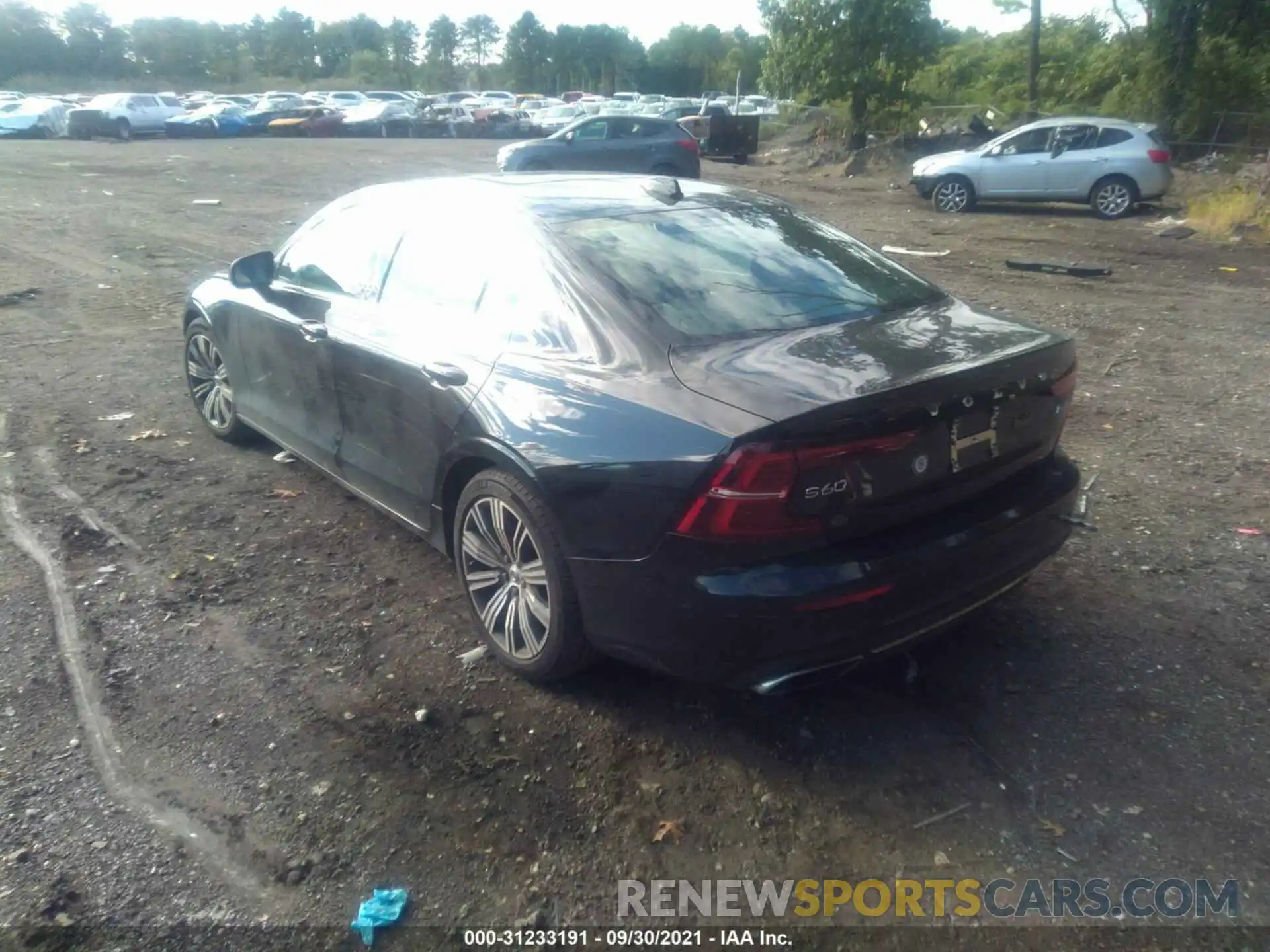 3 Фотография поврежденного автомобиля 7JRA22TL6KG013007 VOLVO S60 2019