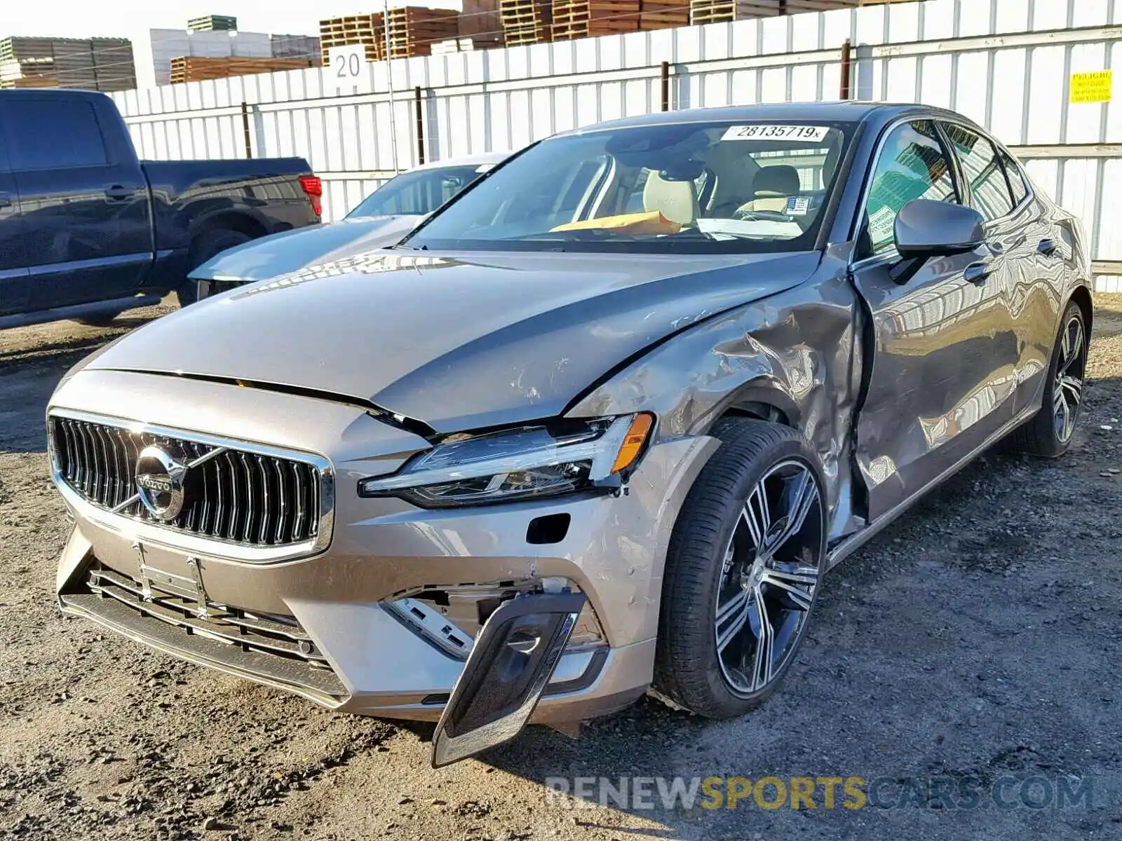 2 Photograph of a damaged car 7JRA22TL8KG000940 VOLVO S60 2019