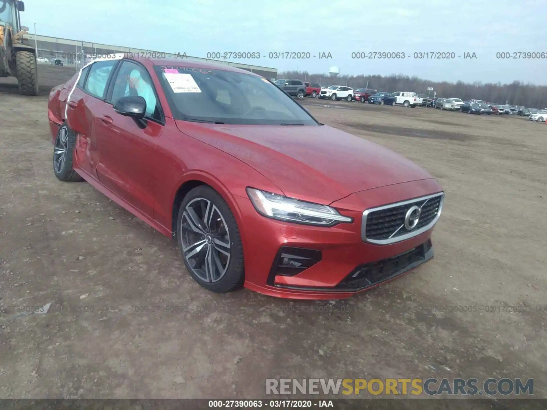 1 Photograph of a damaged car 7JRA22TM0KG001590 VOLVO S60 2019