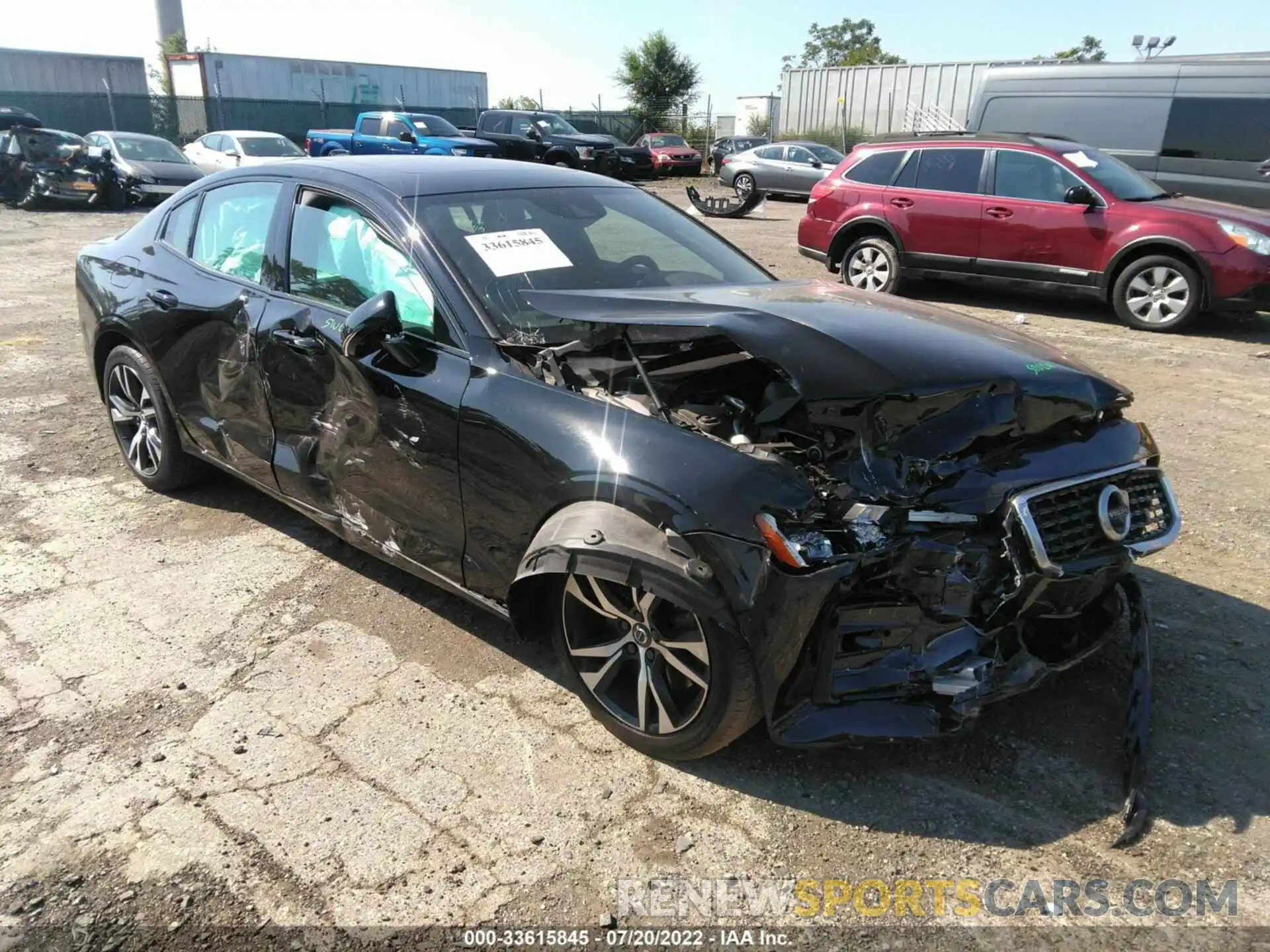 1 Photograph of a damaged car 7JRA22TM3KG006900 VOLVO S60 2019