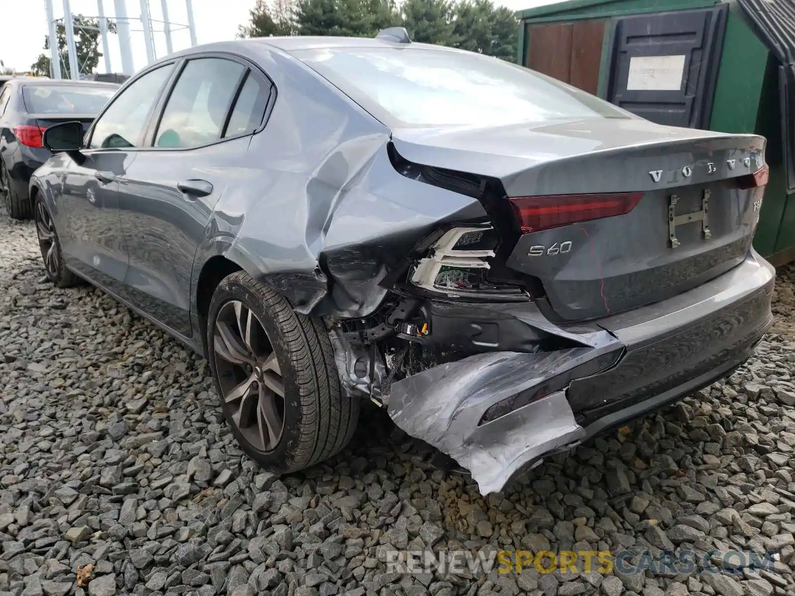 3 Photograph of a damaged car 7JRA22TM7KG007158 VOLVO S60 2019