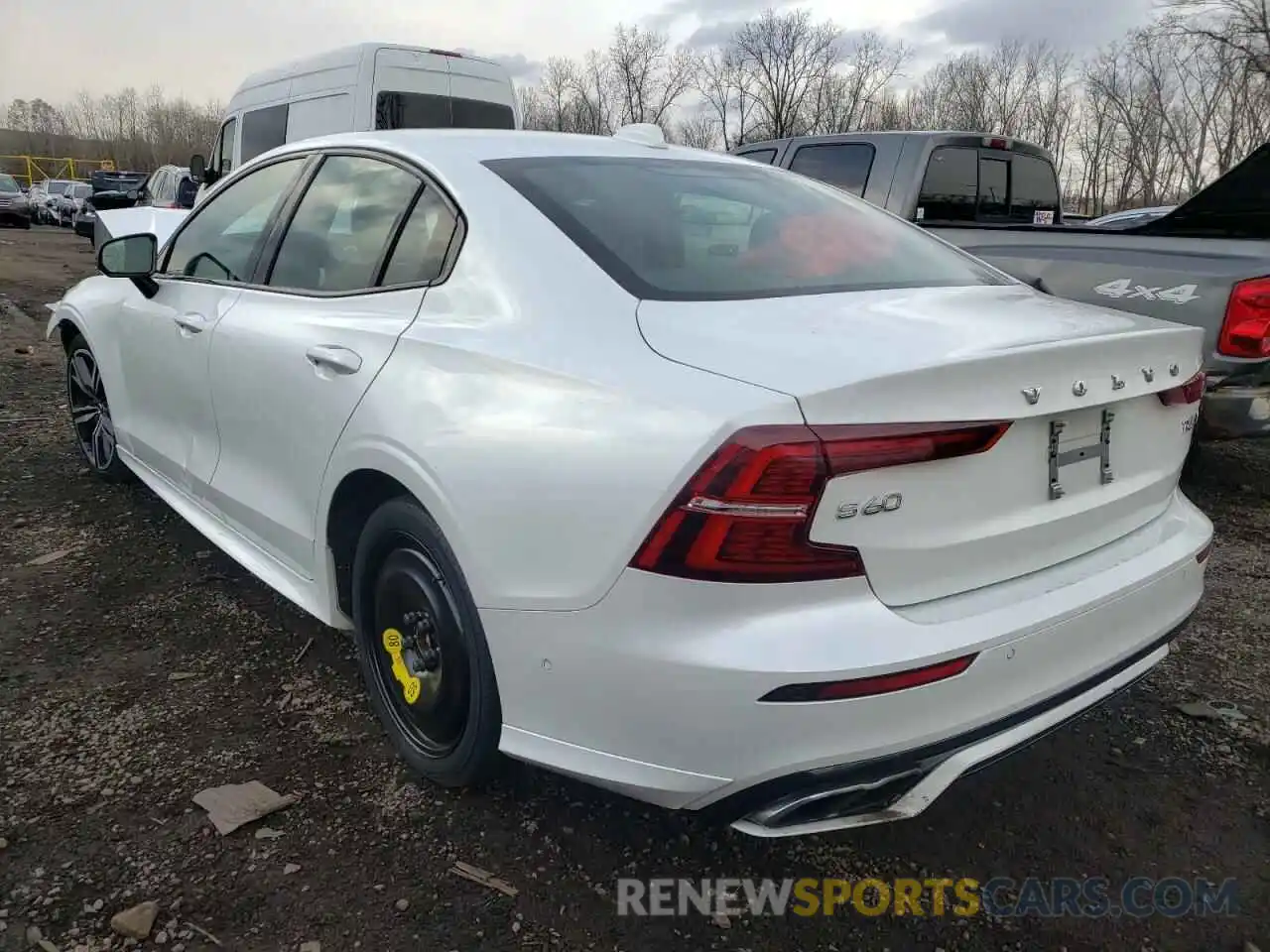 3 Фотография поврежденного автомобиля 7JRA22TMXKG018428 VOLVO S60 2019