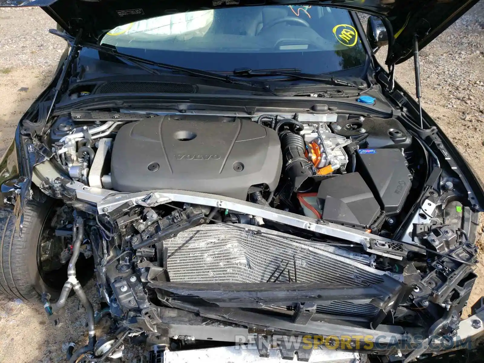 7 Photograph of a damaged car 7JRBR0FL7KG013212 VOLVO S60 2019