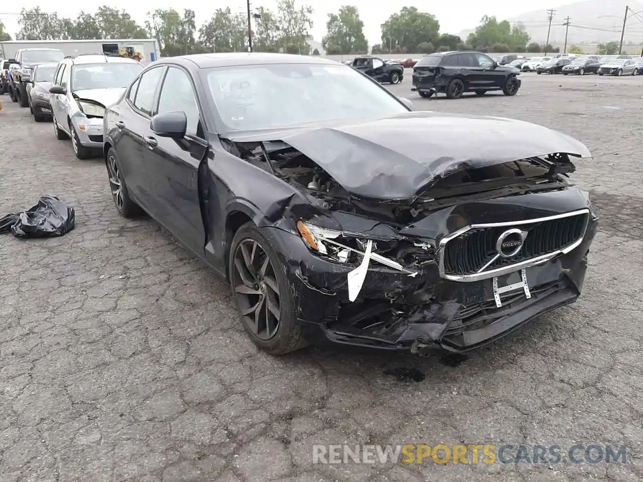 1 Photograph of a damaged car 7JR102FK0LG042612 VOLVO S60 2020