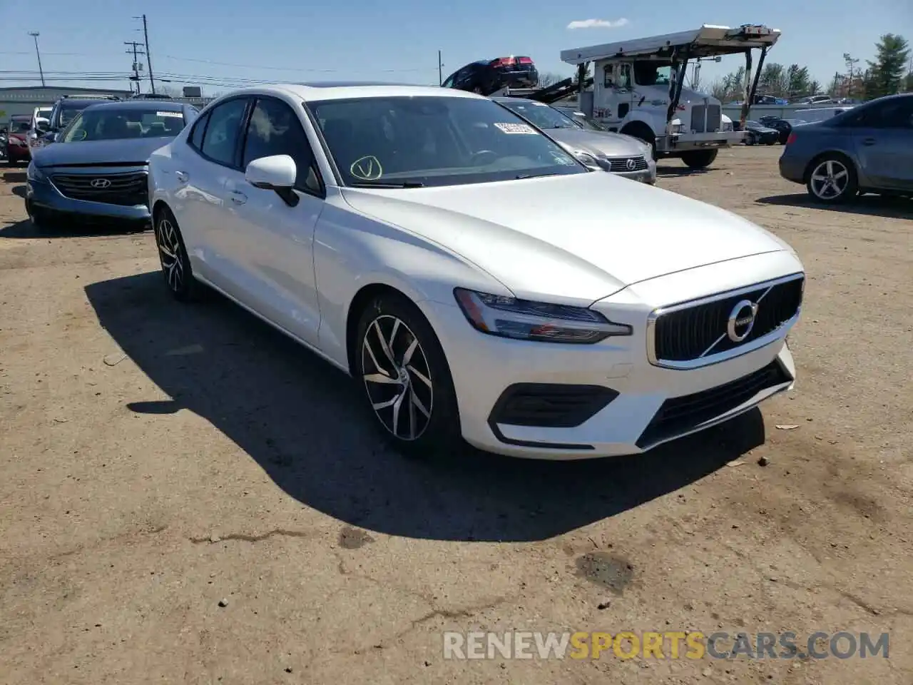 1 Photograph of a damaged car 7JR102FK0LG054405 VOLVO S60 2020