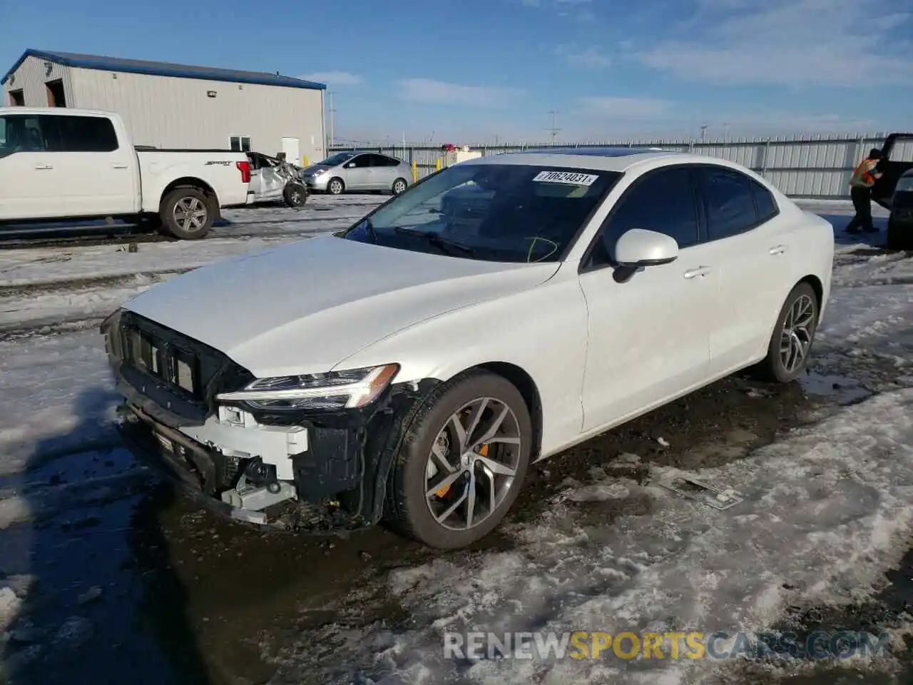 2 Photograph of a damaged car 7JR102FK2LG065437 VOLVO S60 2020