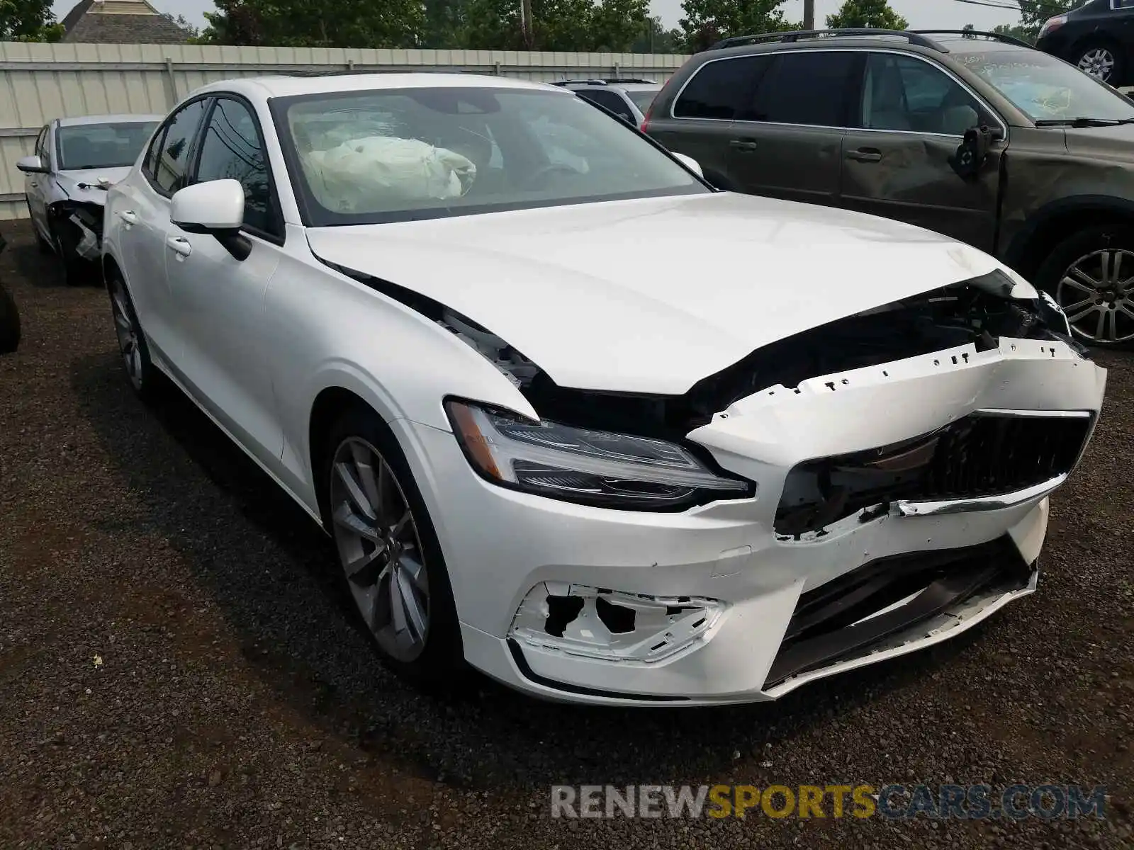 1 Photograph of a damaged car 7JR102FK6LG053694 VOLVO S60 2020