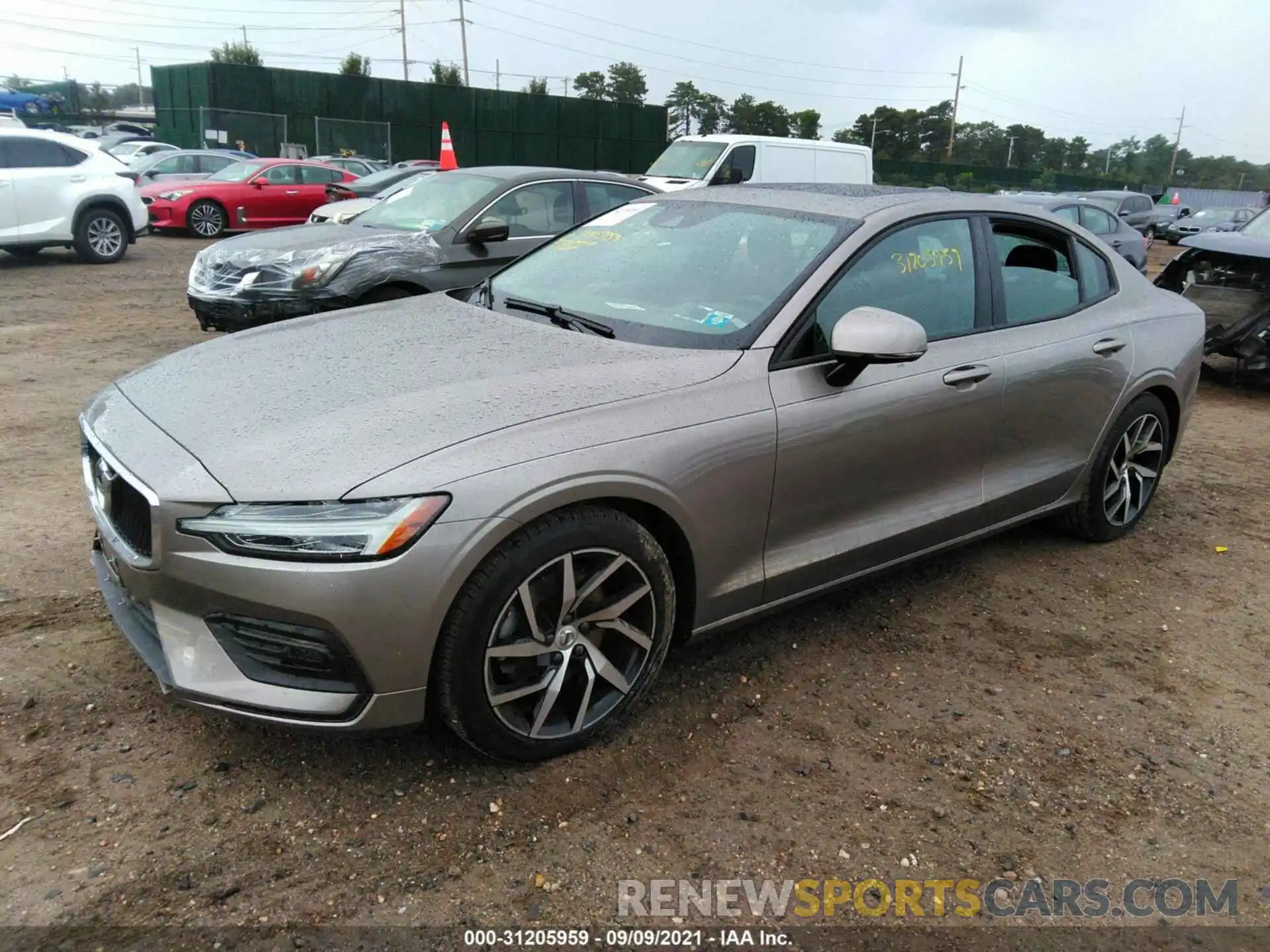 2 Photograph of a damaged car 7JR102FK9LG035660 VOLVO S60 2020