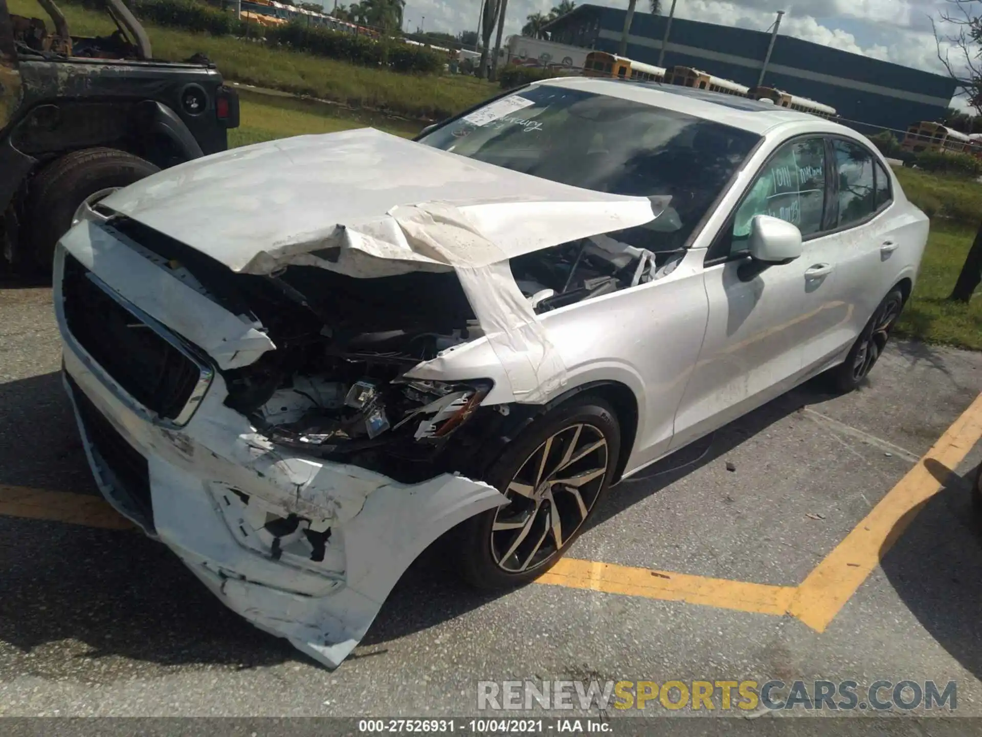 2 Photograph of a damaged car 7JR102FK9LG039899 VOLVO S60 2020