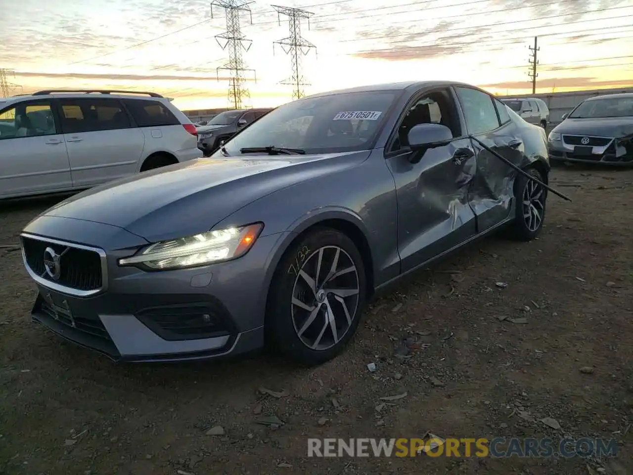 2 Photograph of a damaged car 7JRA22TK0LG060333 VOLVO S60 2020