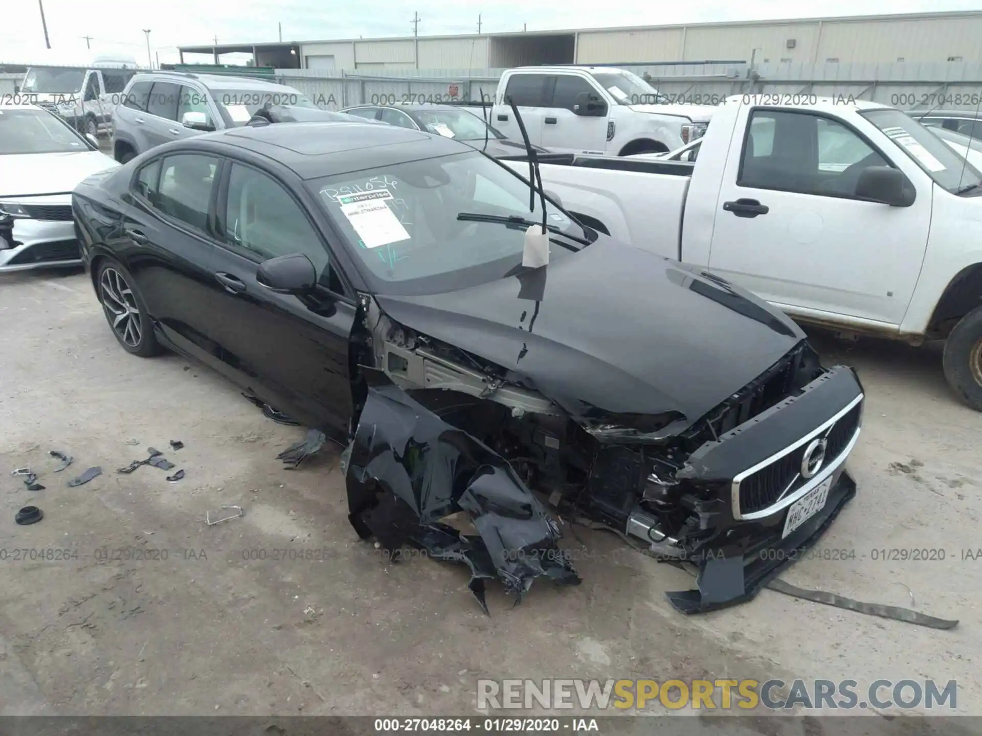 1 Photograph of a damaged car 7JRA22TK1LG033433 VOLVO S60 2020