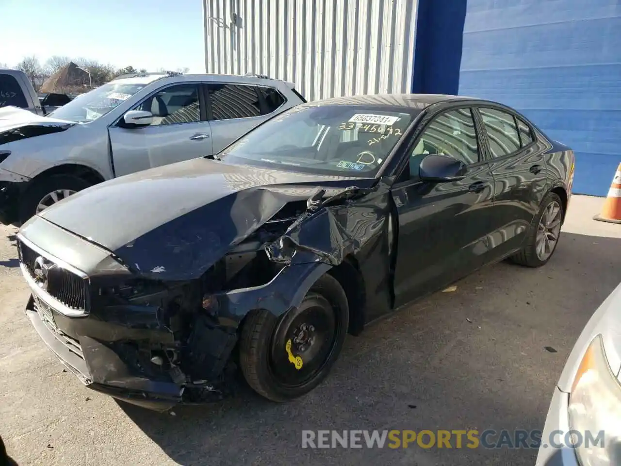 9 Photograph of a damaged car 7JRA22TK1LG043539 VOLVO S60 2020