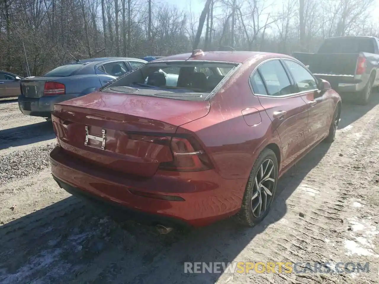 4 Фотография поврежденного автомобиля 7JRA22TK2LG066375 VOLVO S60 2020