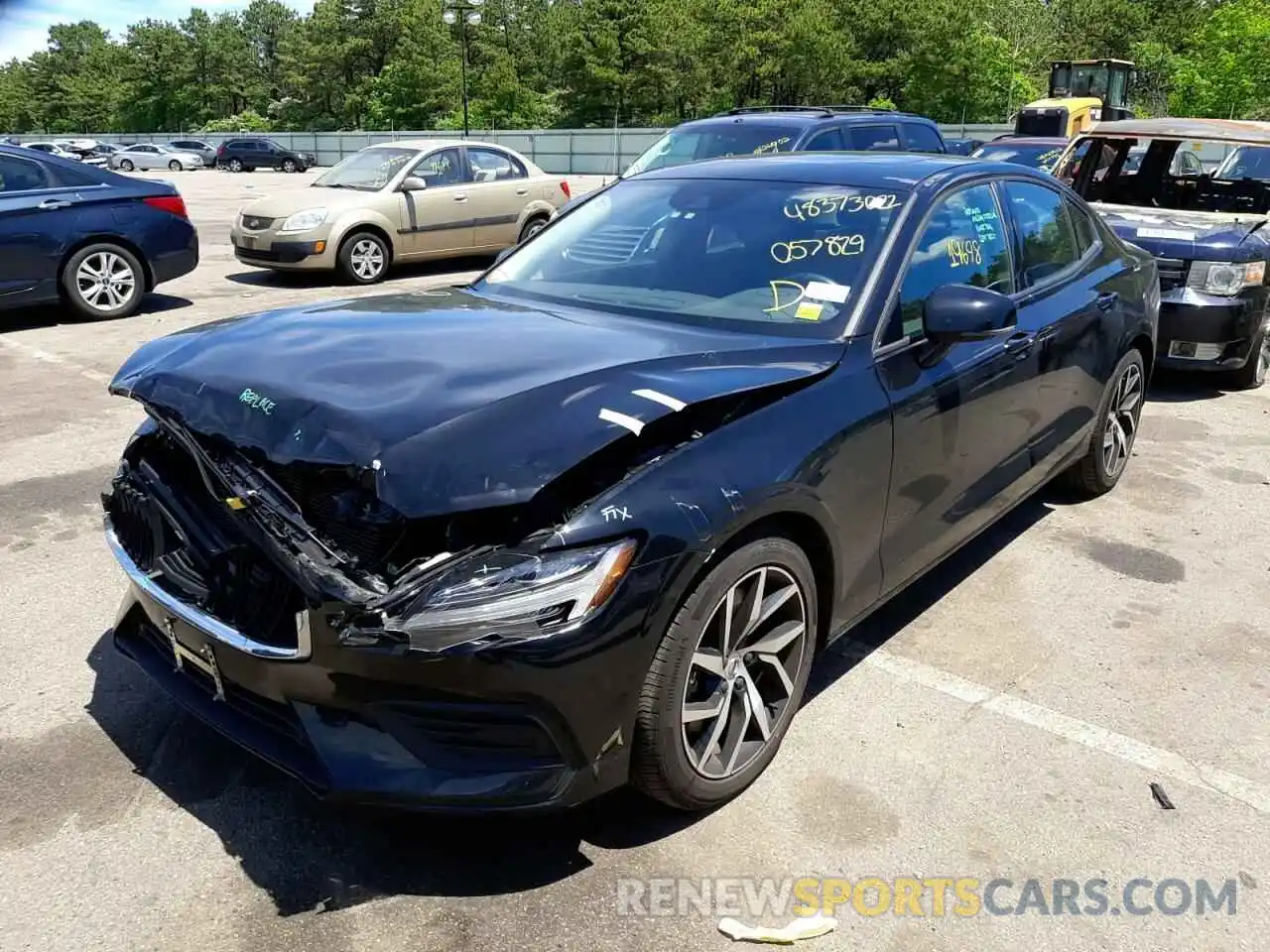 2 Photograph of a damaged car 7JRA22TK3LG057829 VOLVO S60 2020