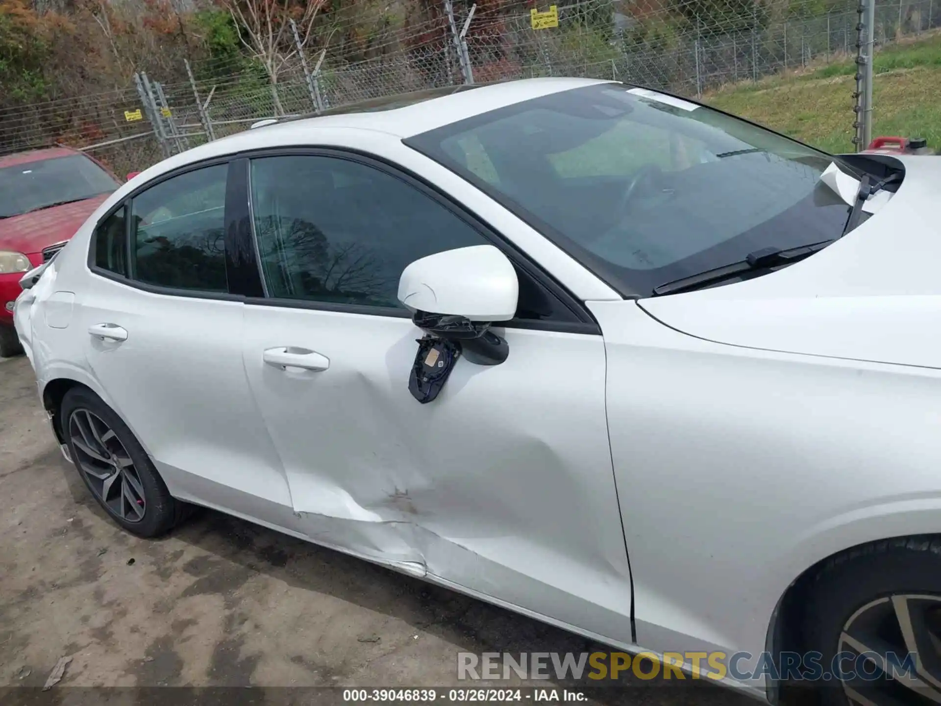 12 Photograph of a damaged car 7JRA22TK4LG048136 VOLVO S60 2020