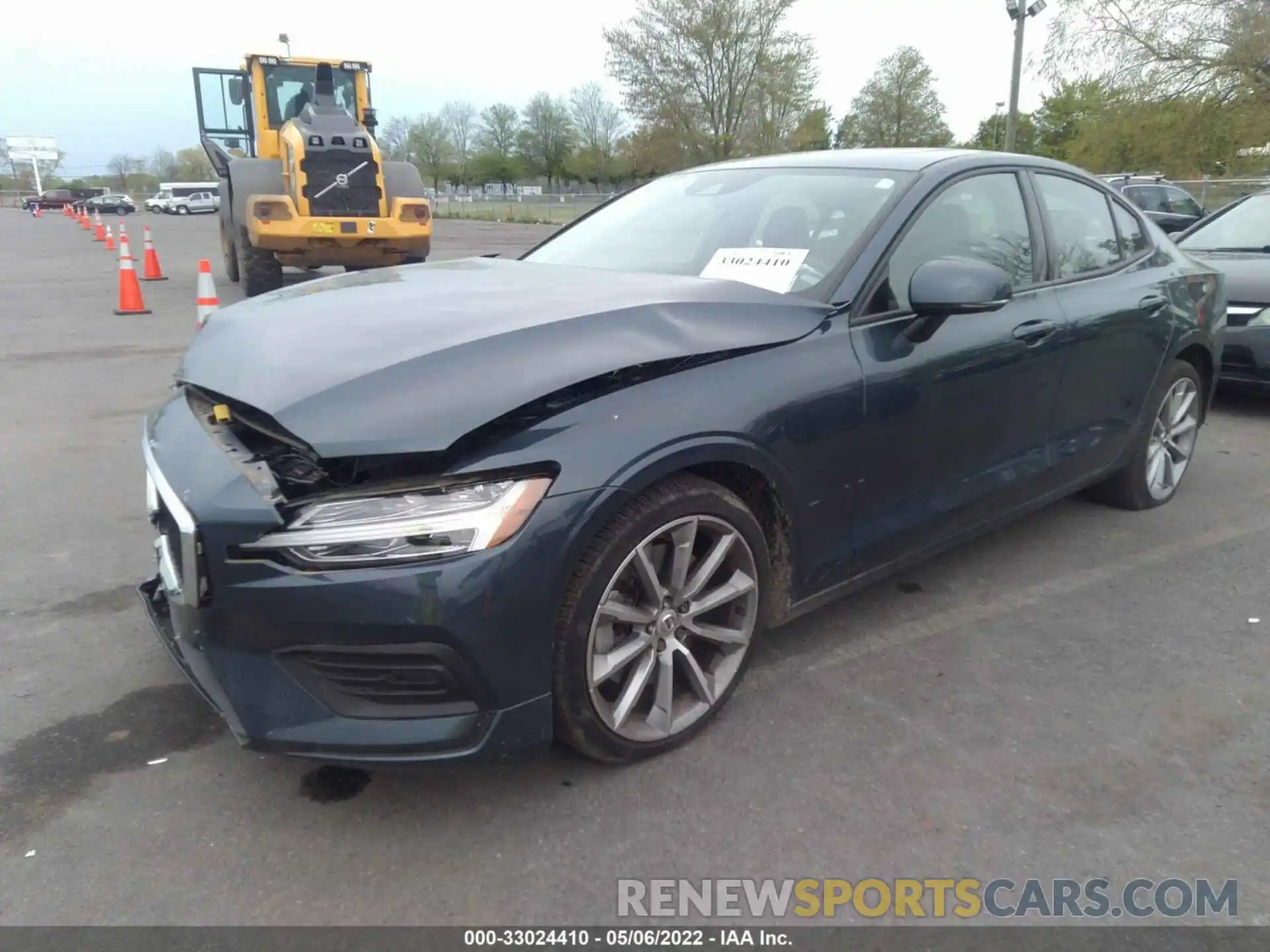 2 Photograph of a damaged car 7JRA22TK5LG051420 VOLVO S60 2020