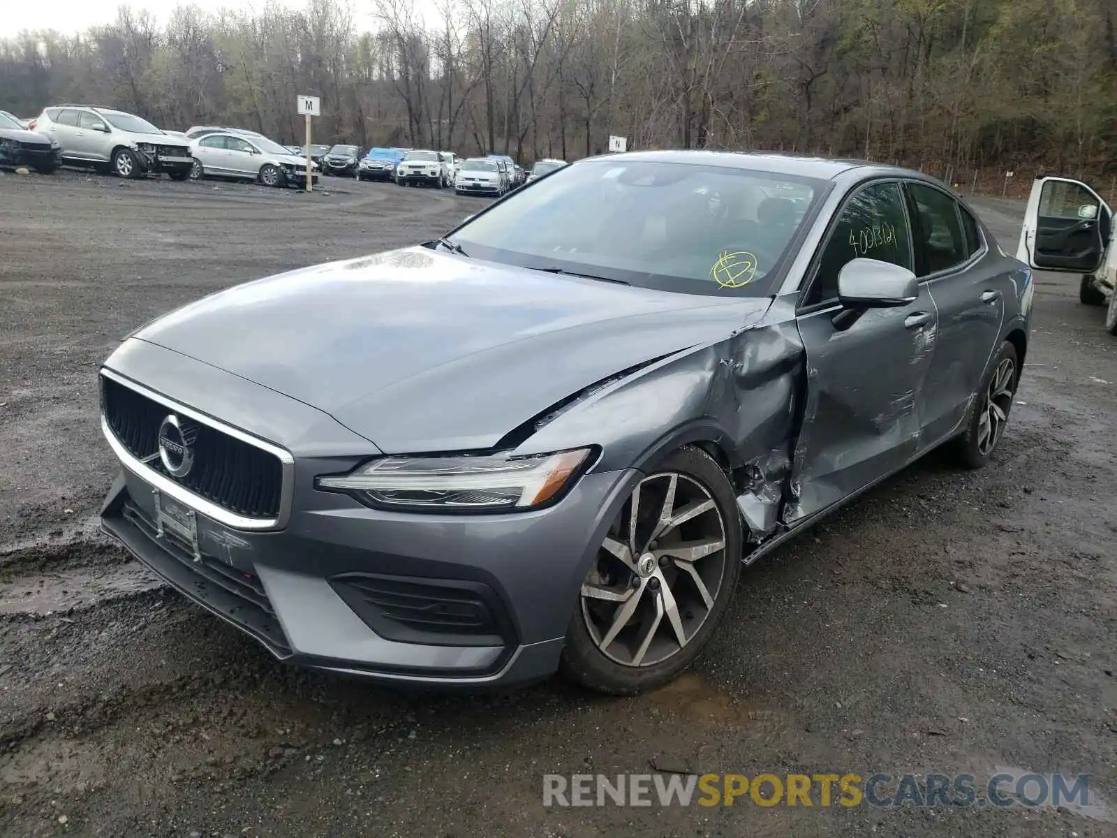 2 Photograph of a damaged car 7JRA22TK6LG060854 VOLVO S60 2020