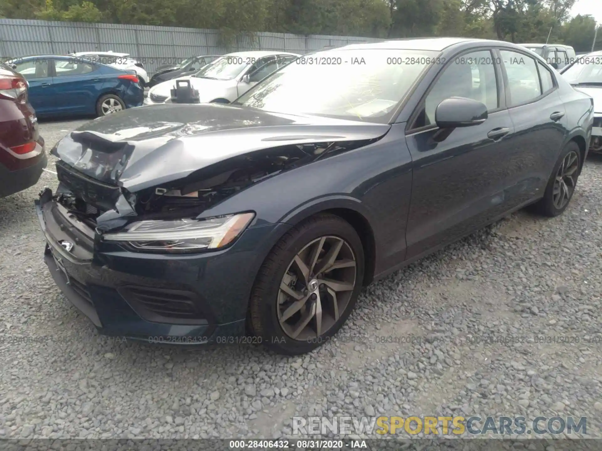 2 Photograph of a damaged car 7JRA22TK6LG063348 VOLVO S60 2020