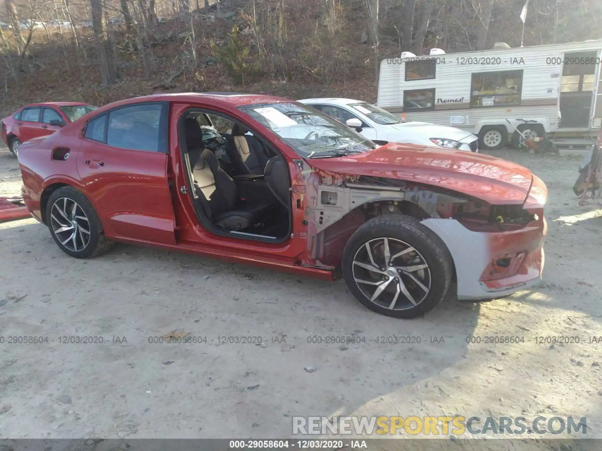 6 Photograph of a damaged car 7JRA22TK7LG045702 VOLVO S60 2020