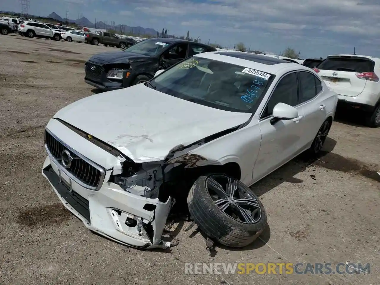 1 Photograph of a damaged car 7JRA22TL4LG064782 VOLVO S60 2020