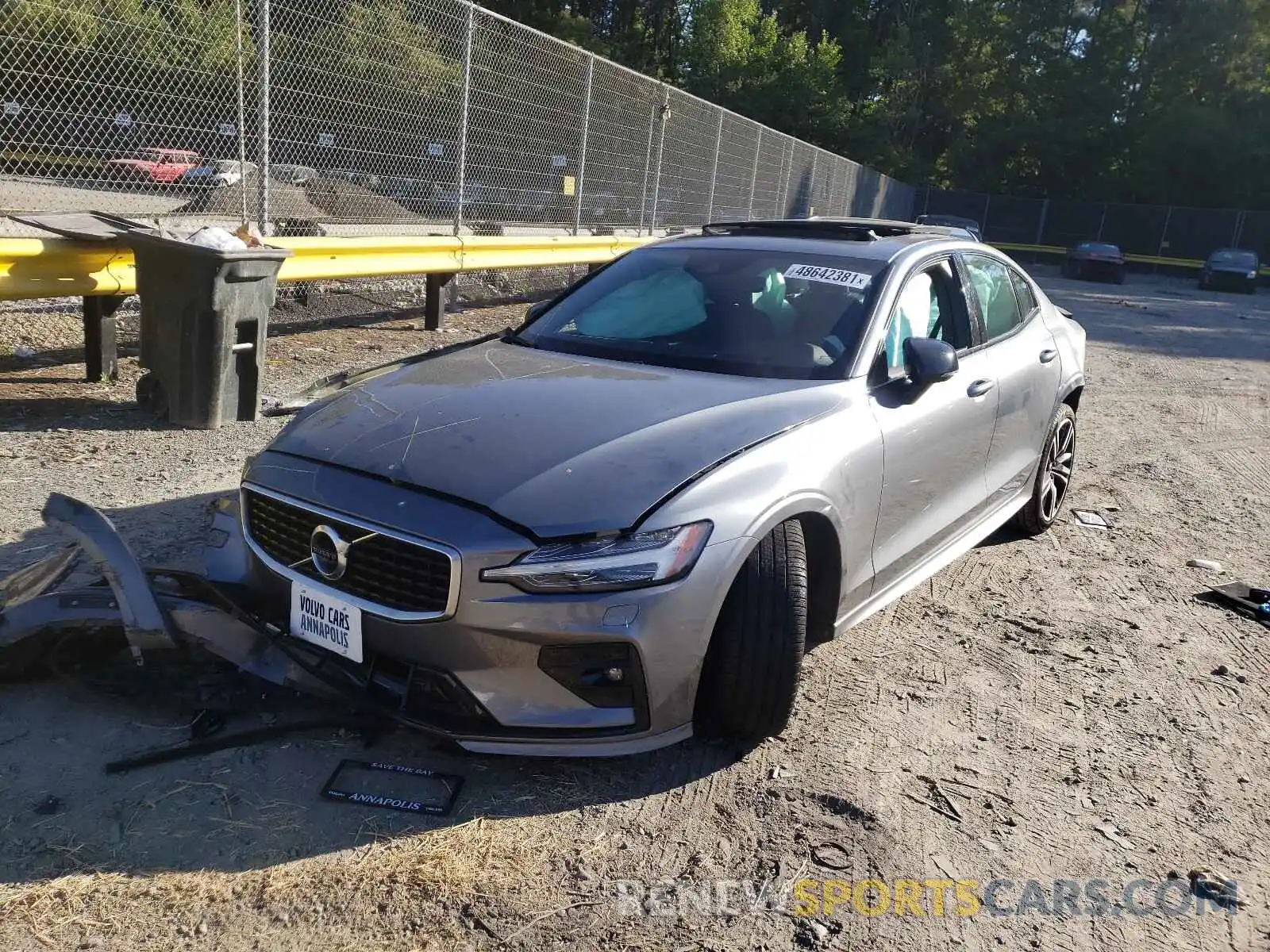 2 Photograph of a damaged car 7JRA22TM3LG047240 VOLVO S60 2020