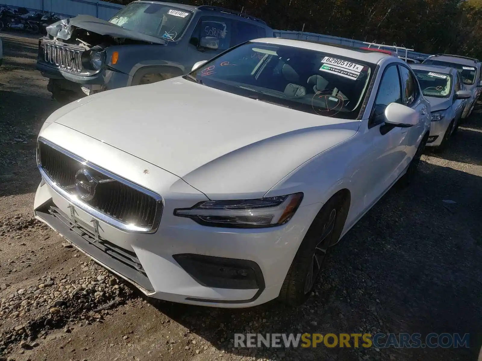 2 Photograph of a damaged car 7JR102FK1MG092226 VOLVO S60 2021