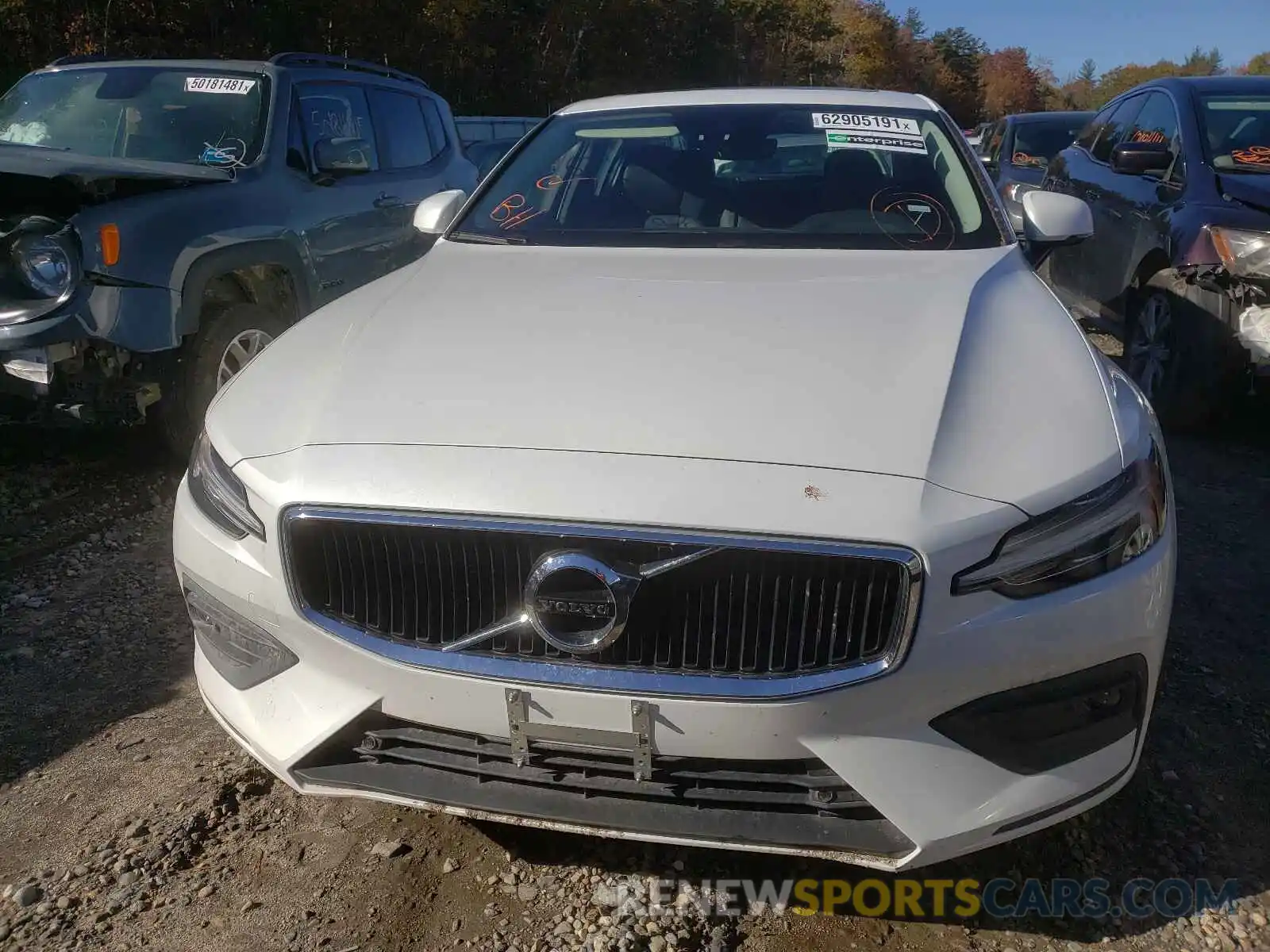 9 Photograph of a damaged car 7JR102FK1MG092226 VOLVO S60 2021