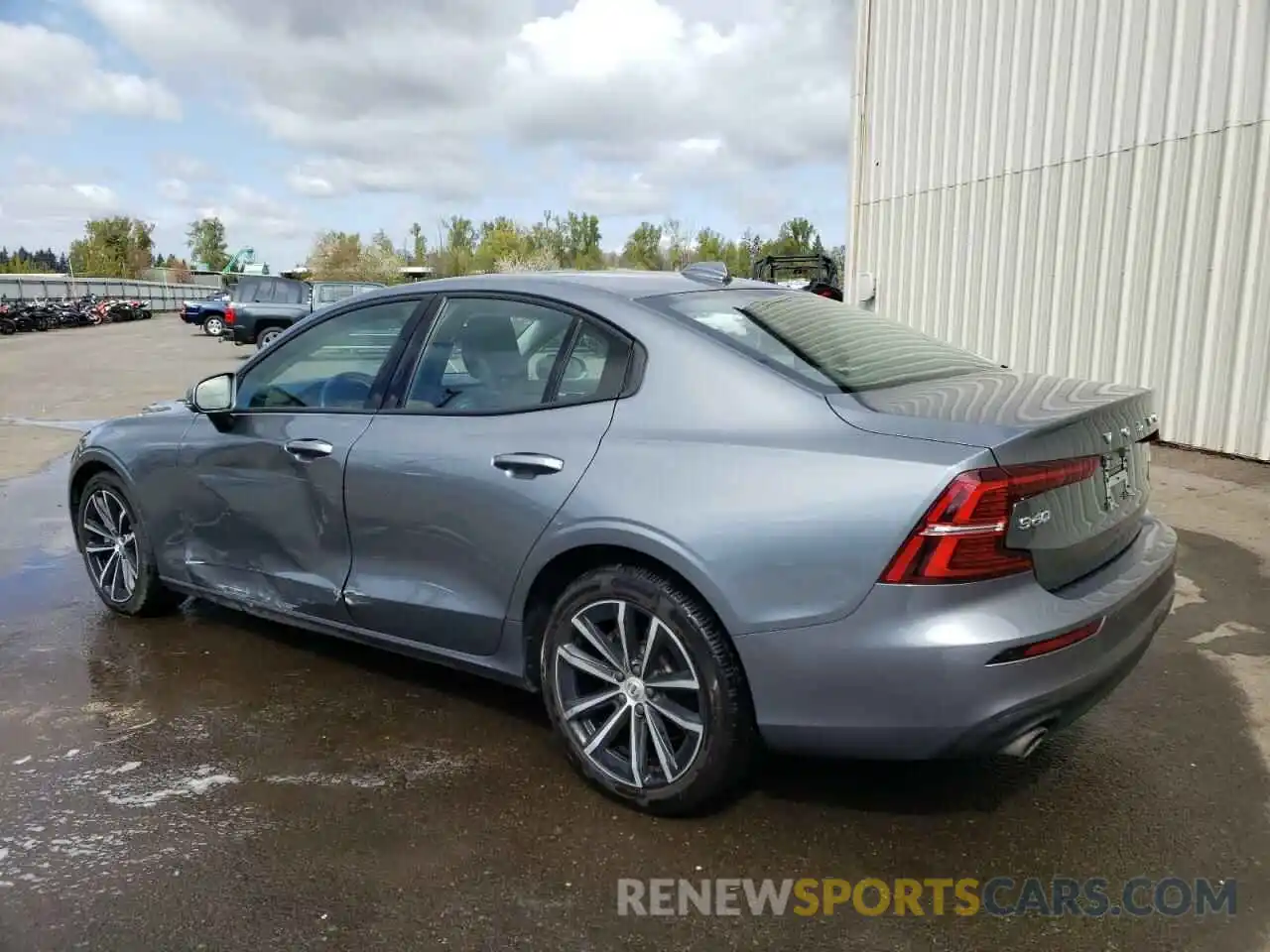 2 Photograph of a damaged car 7JR102FK1MG094462 VOLVO S60 2021