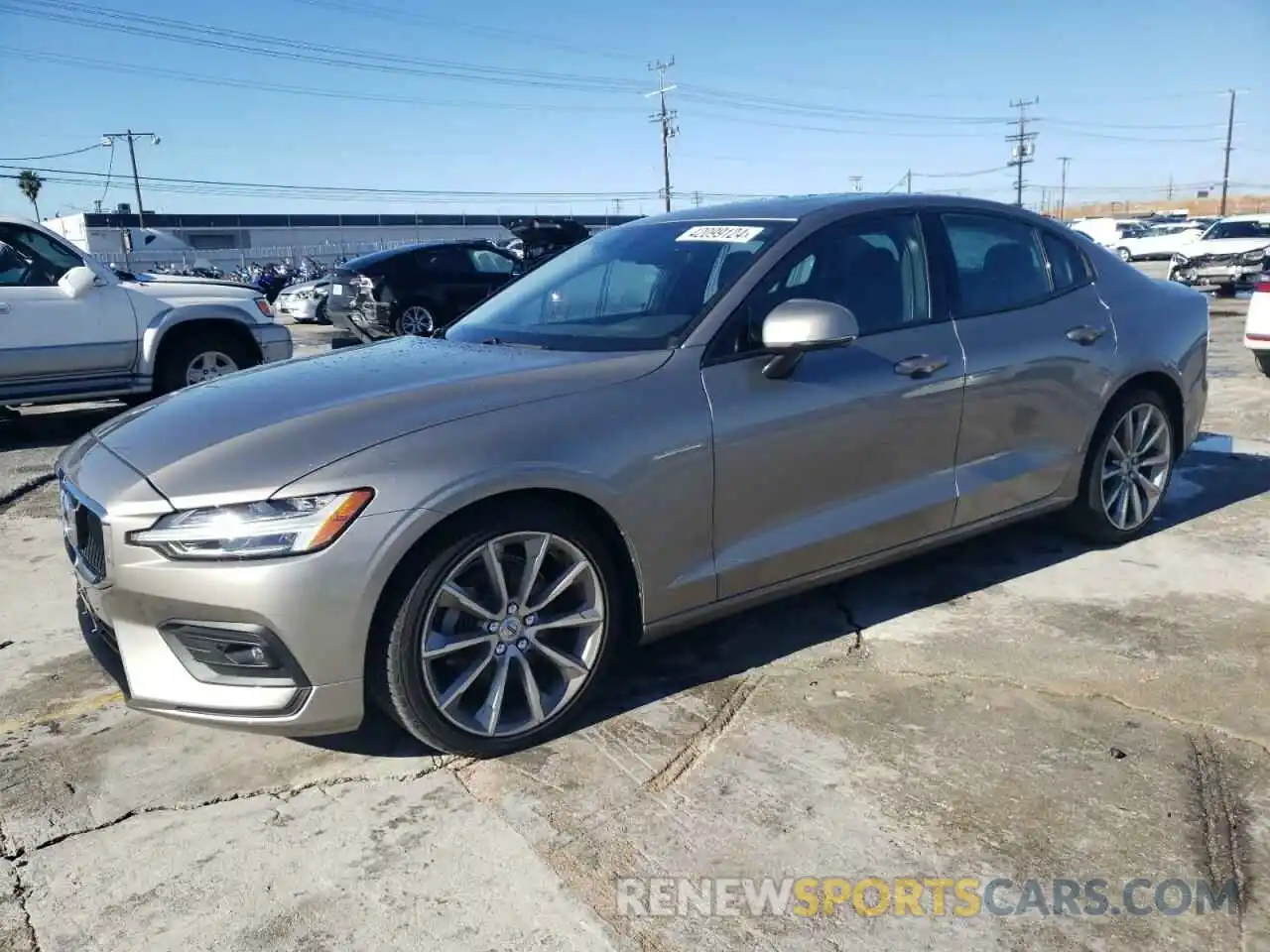 1 Photograph of a damaged car 7JR102FK1MG094767 VOLVO S60 2021