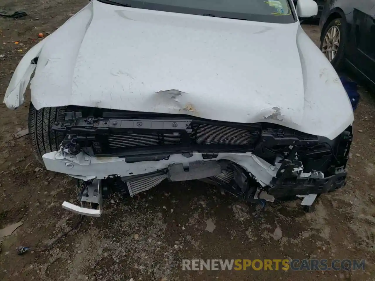 7 Photograph of a damaged car 7JR102FK2MG095958 VOLVO S60 2021