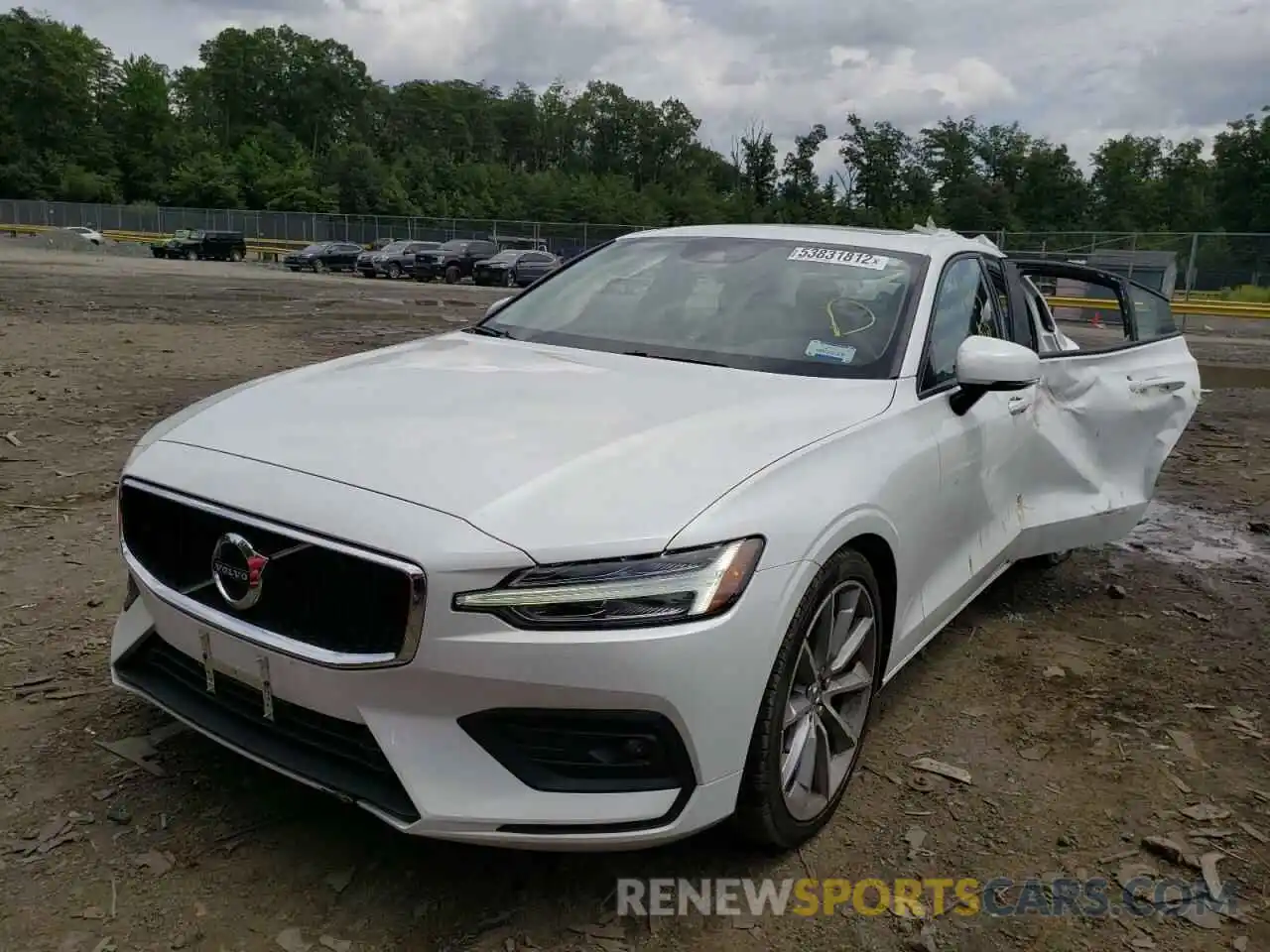 2 Photograph of a damaged car 7JR102FK5MG091094 VOLVO S60 2021